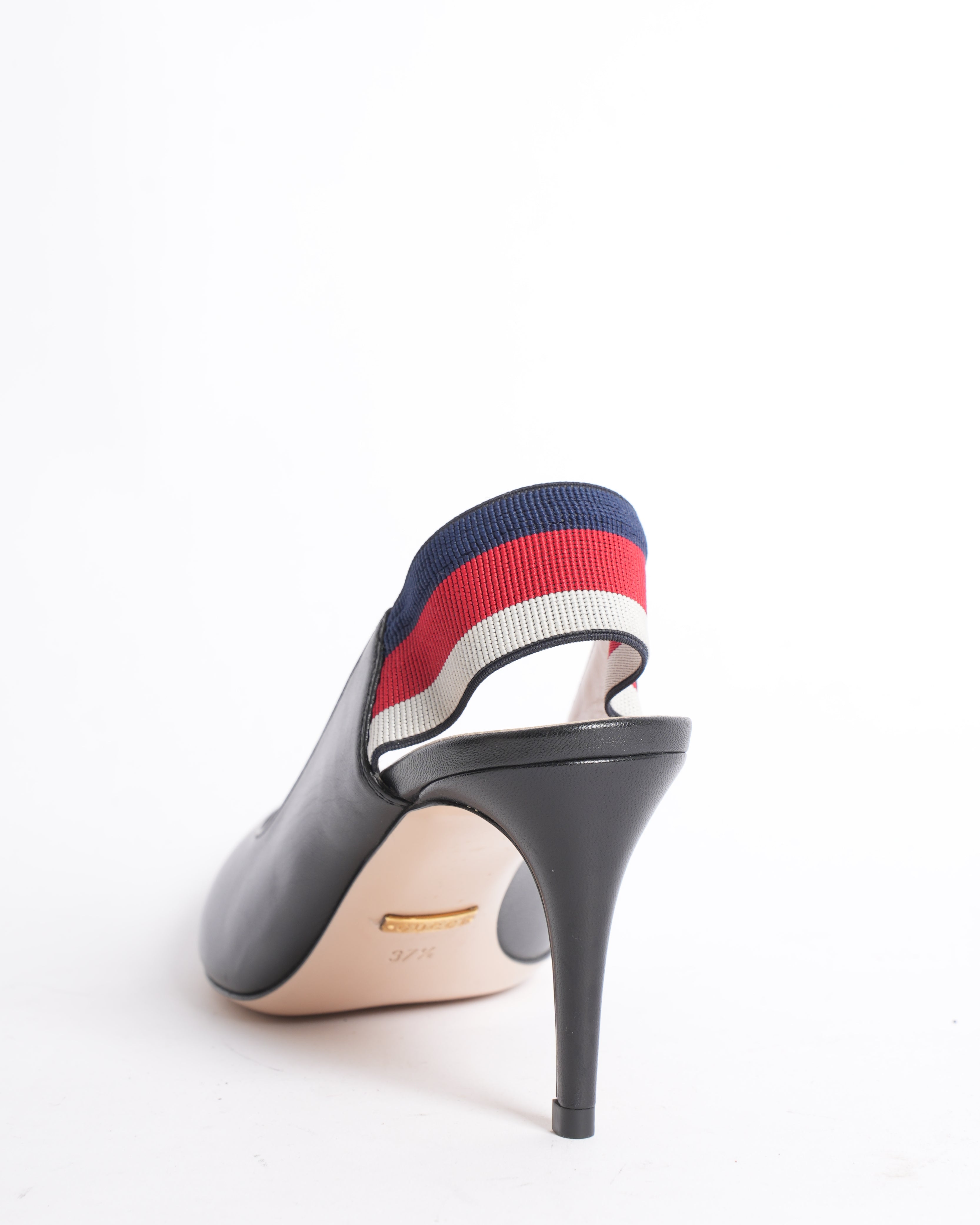 Gucci Pointy Toe Heels In Black