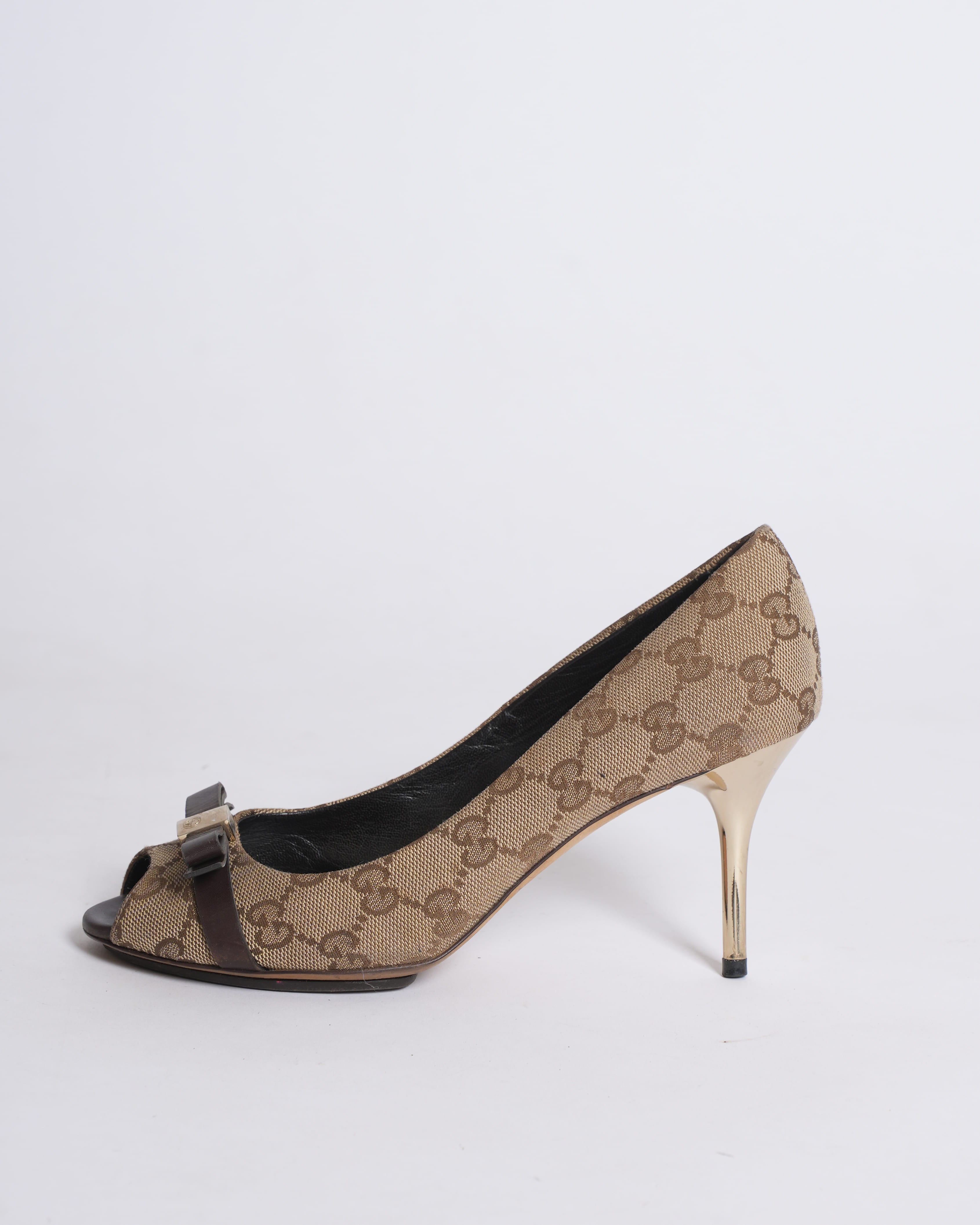 Gucci Brown Pumps