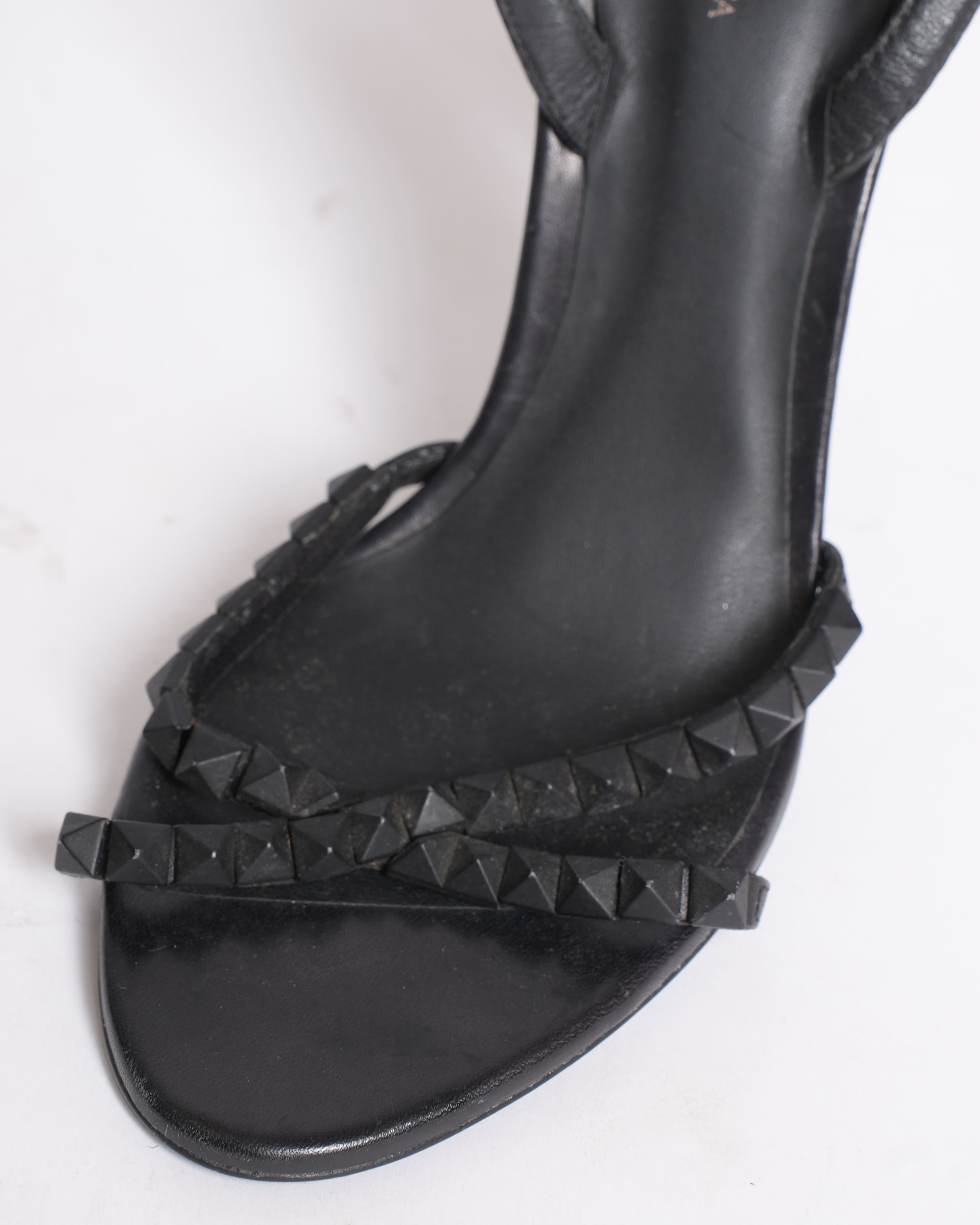 Bottega Veneta Spike Heels in Black