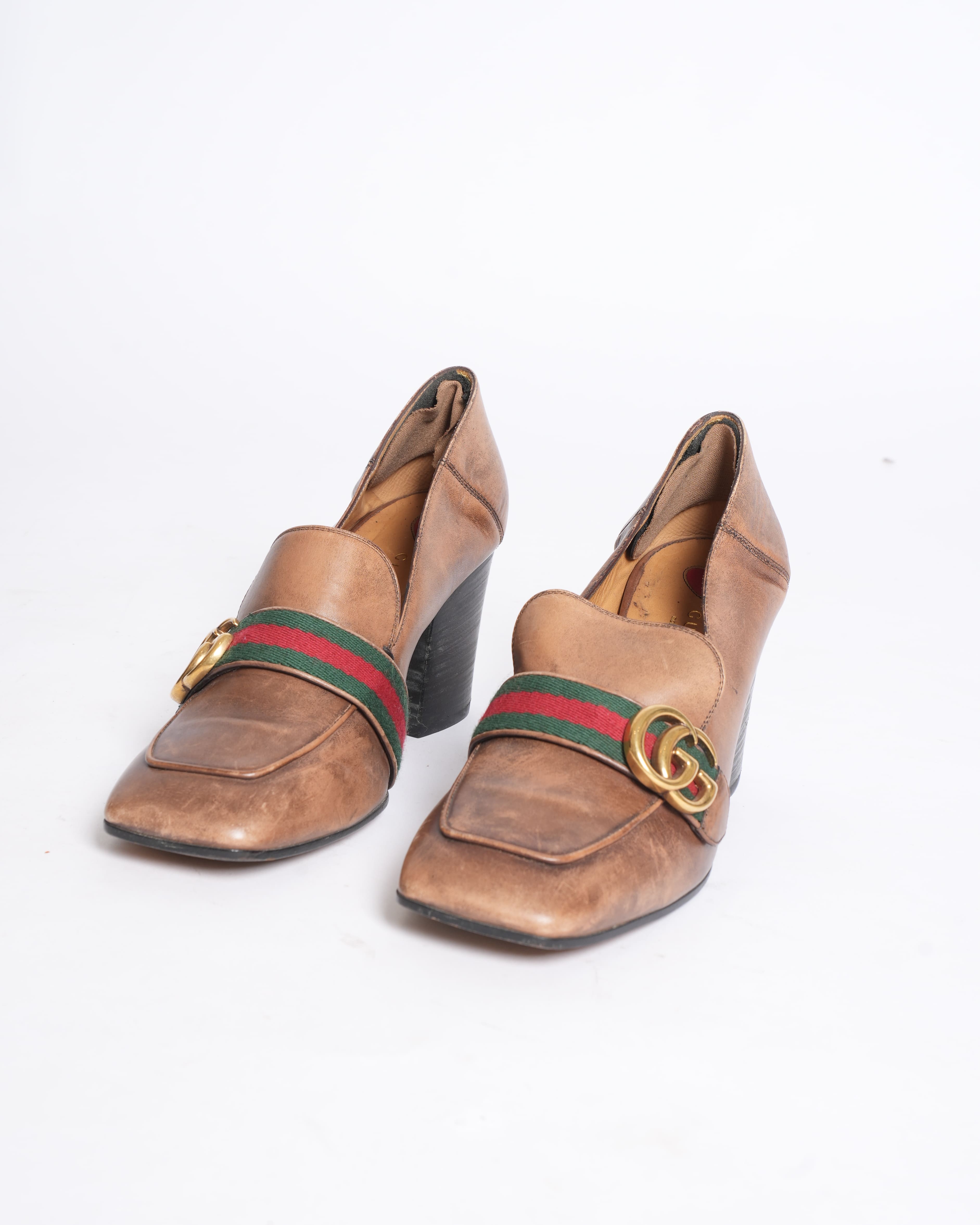 Gucci Destroyed-Effect Loafer Pumps in Brown