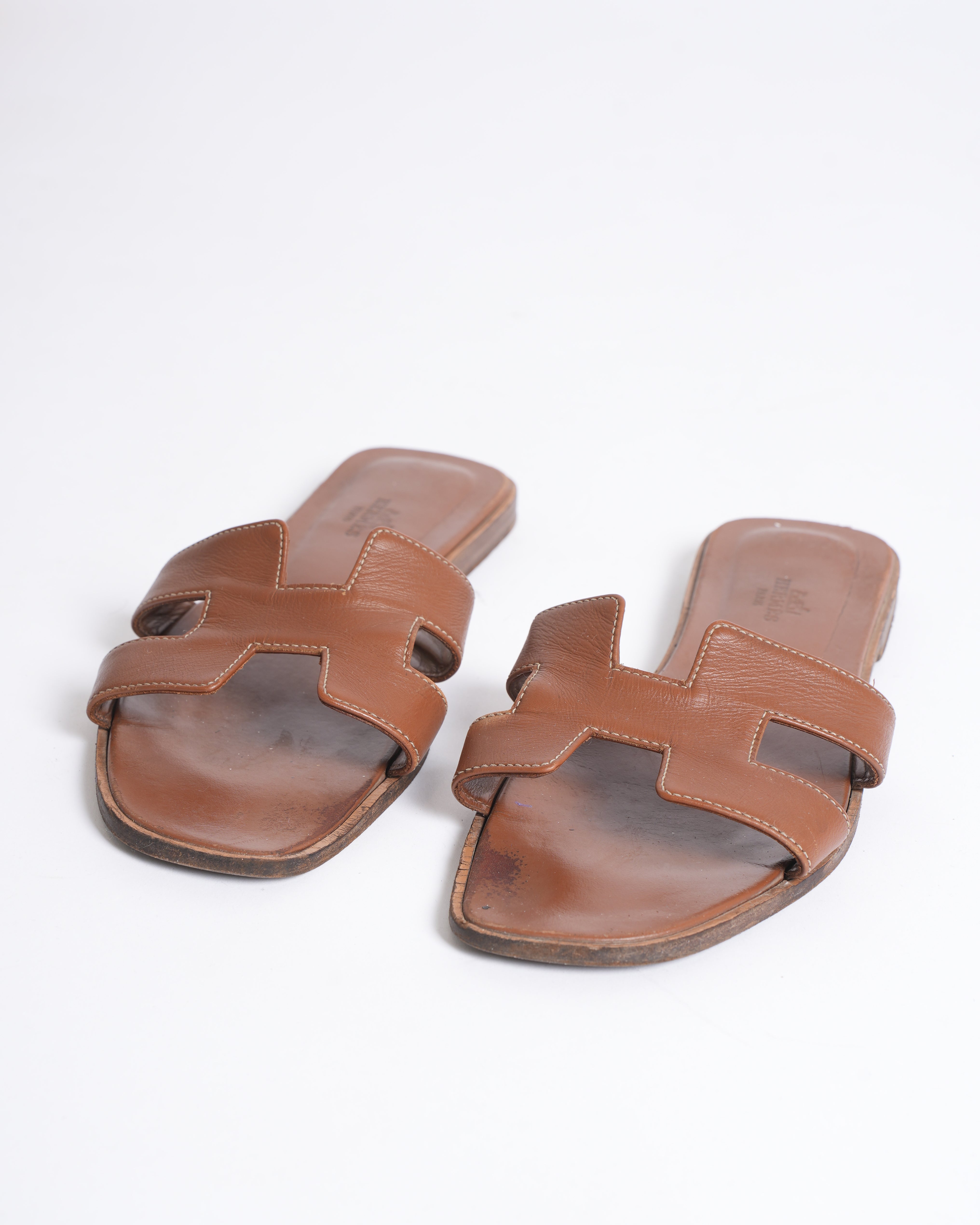 Hermes oran Sandals In Brown