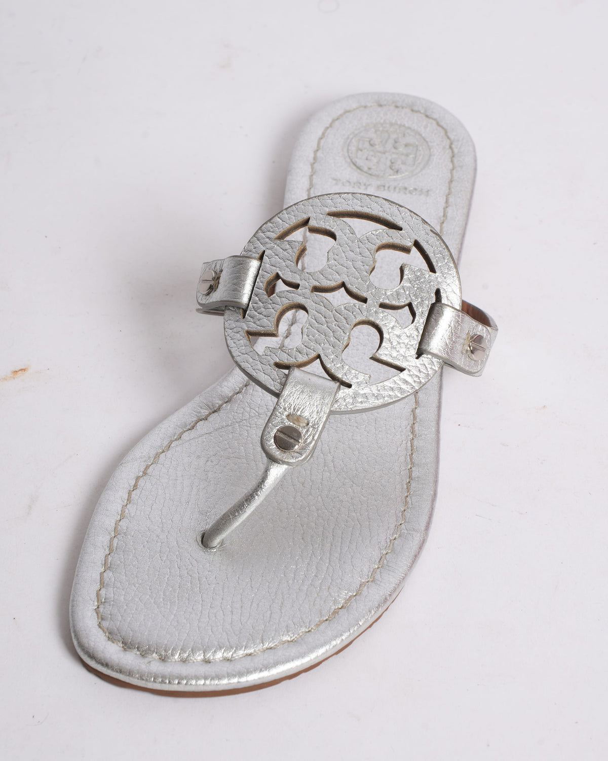 Tory Burch Logo Flats In Silver Tone