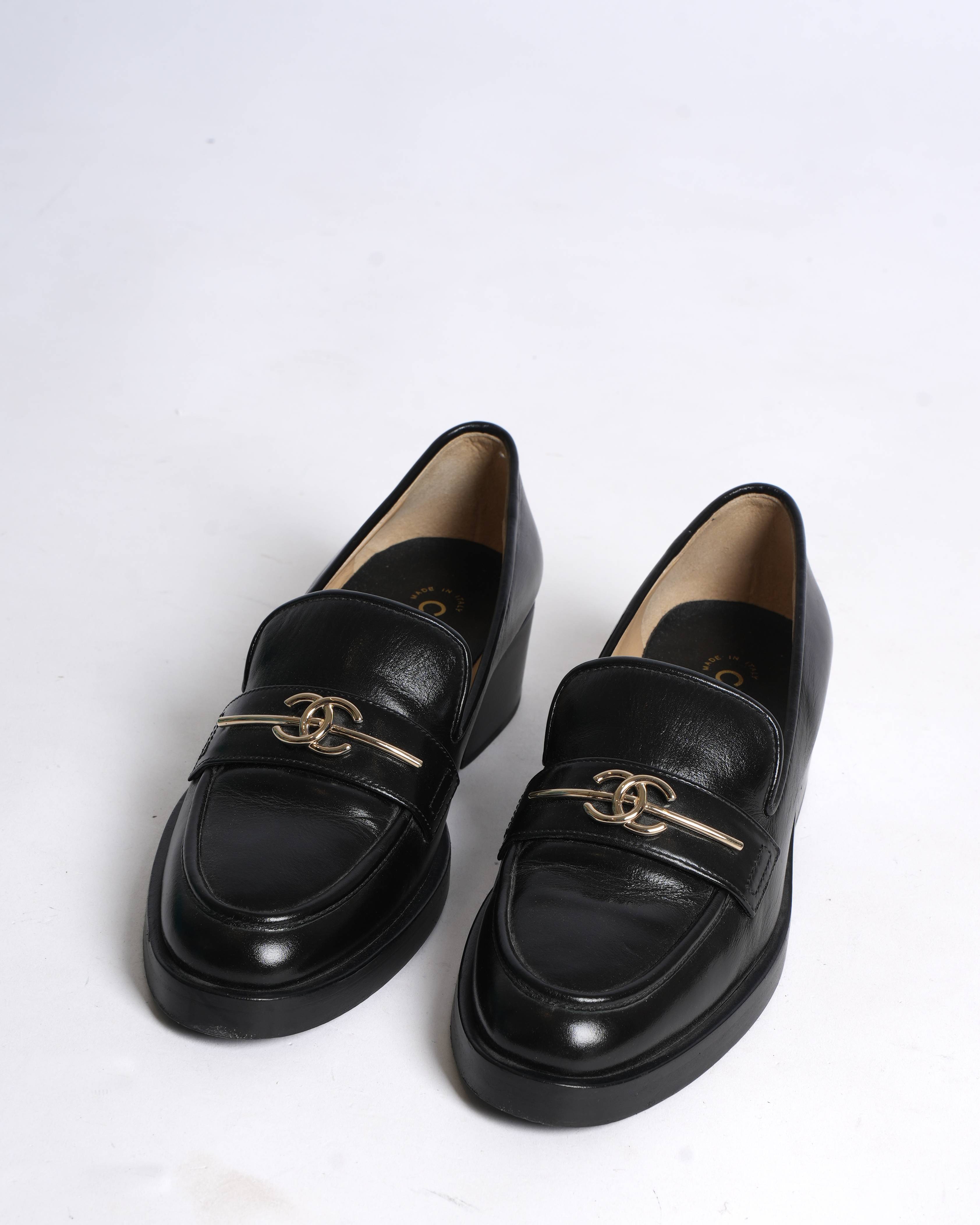 Chanel black leather loafers with cc interlocking logo