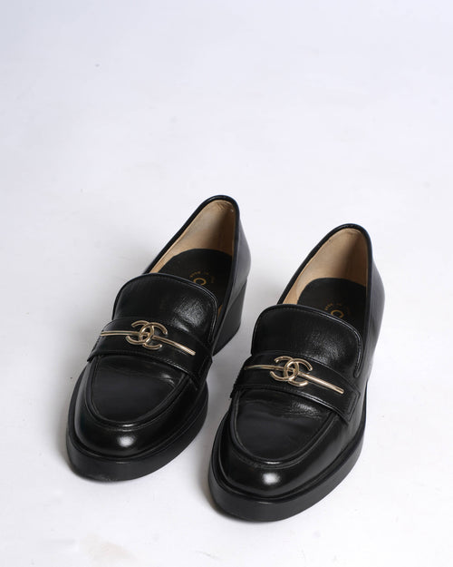 Chanel black leather loafers with cc interlocking logo