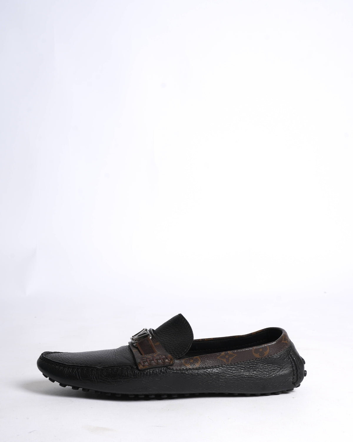 Louis Vuittion 
LV monogram Loafers
