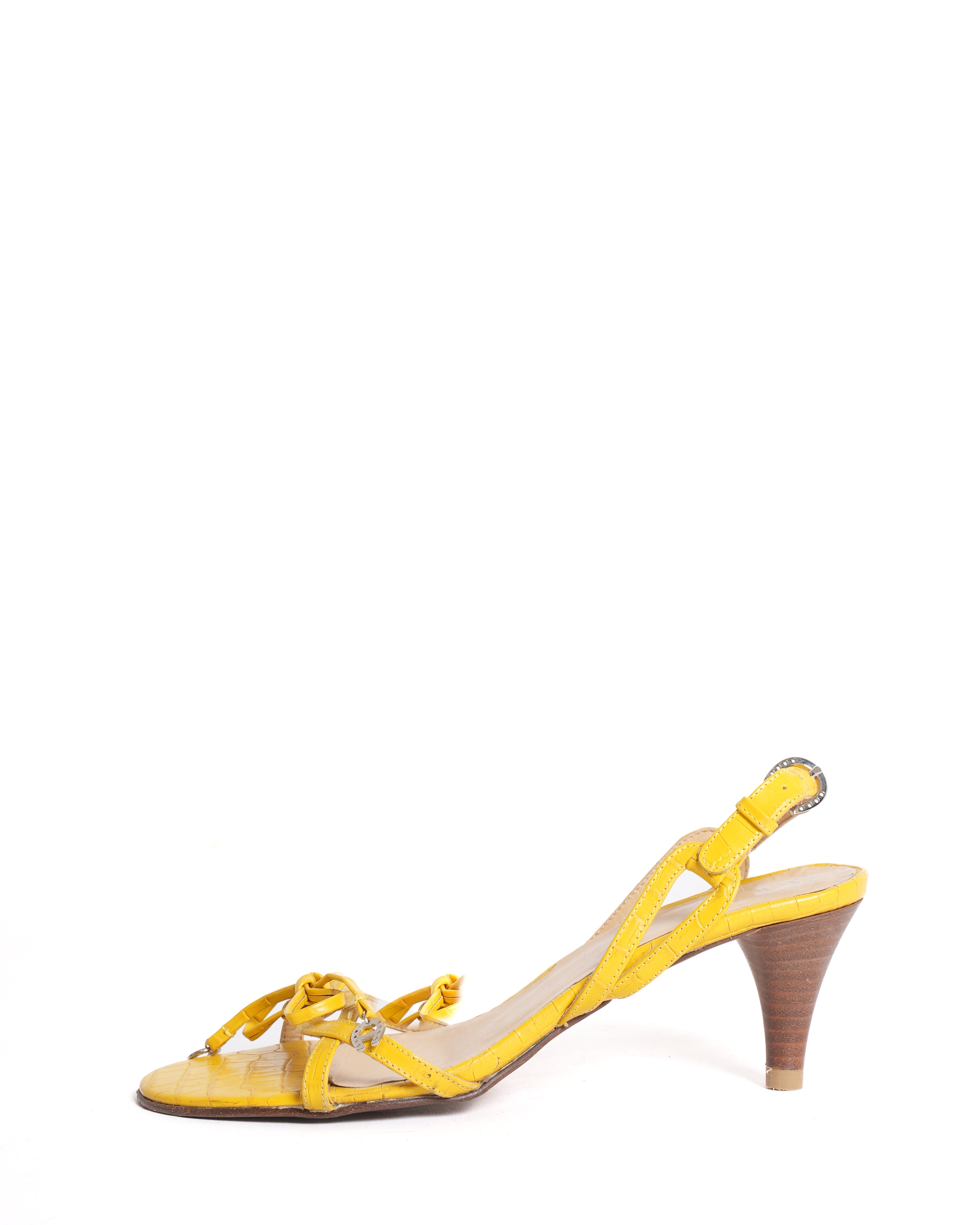 Aigner Yellow heels