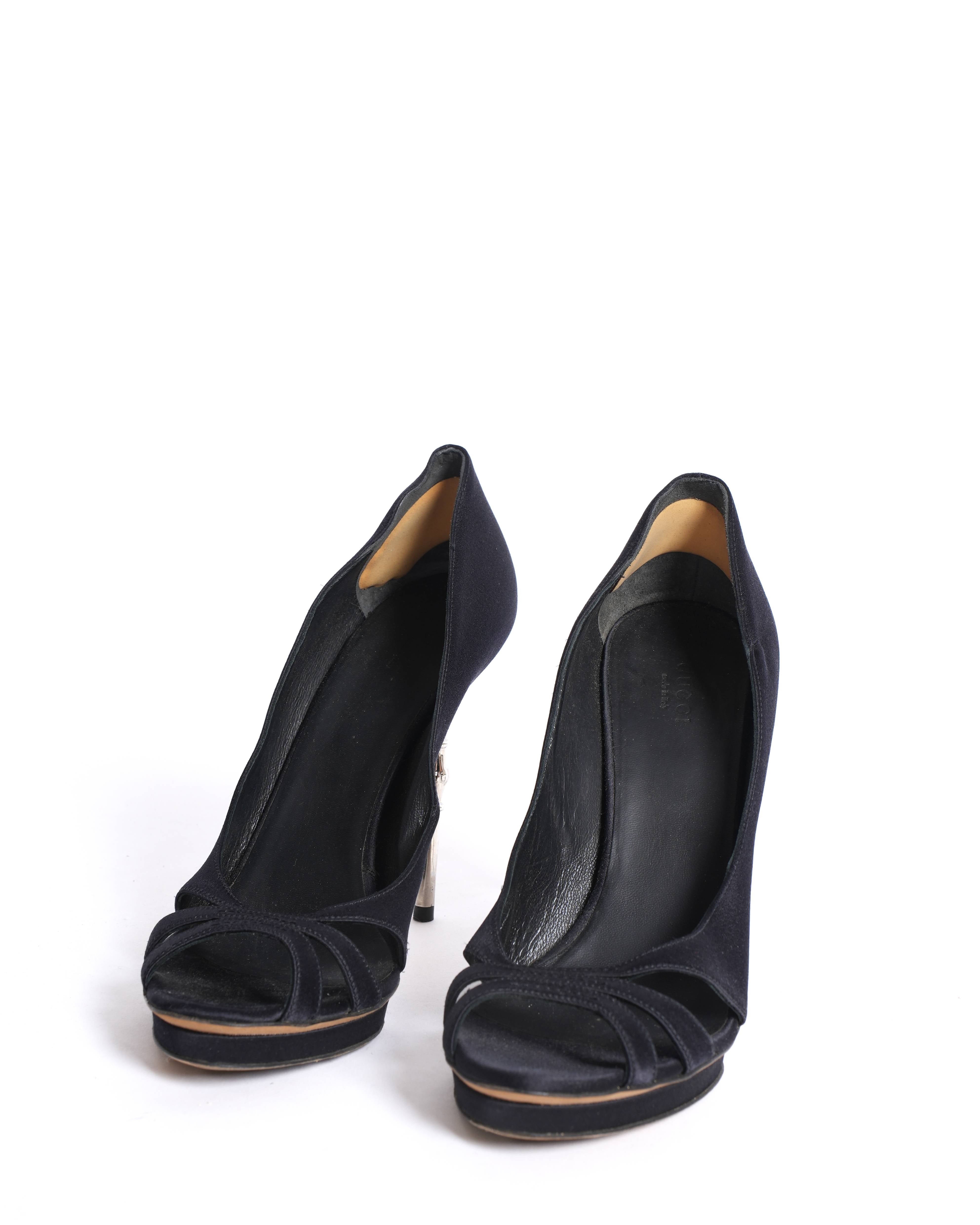 Gucci black satin With Silver Bamboo metal heel pumps