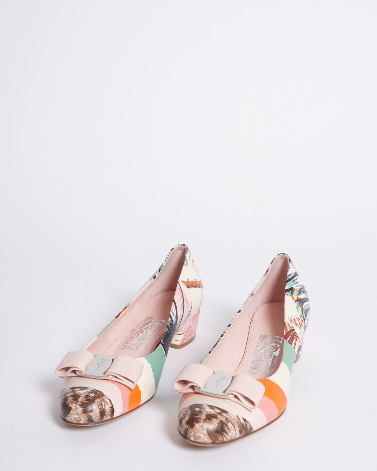 Salvatore Ferragamo Vara Pumps