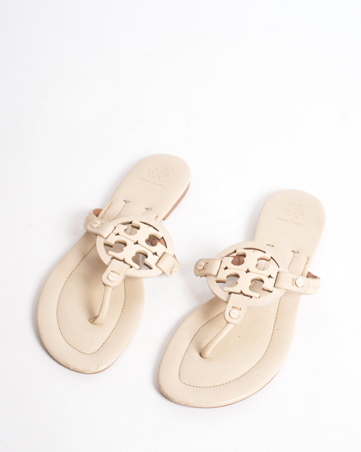 Tory Burch Logo Flats In The Shade Of Cream