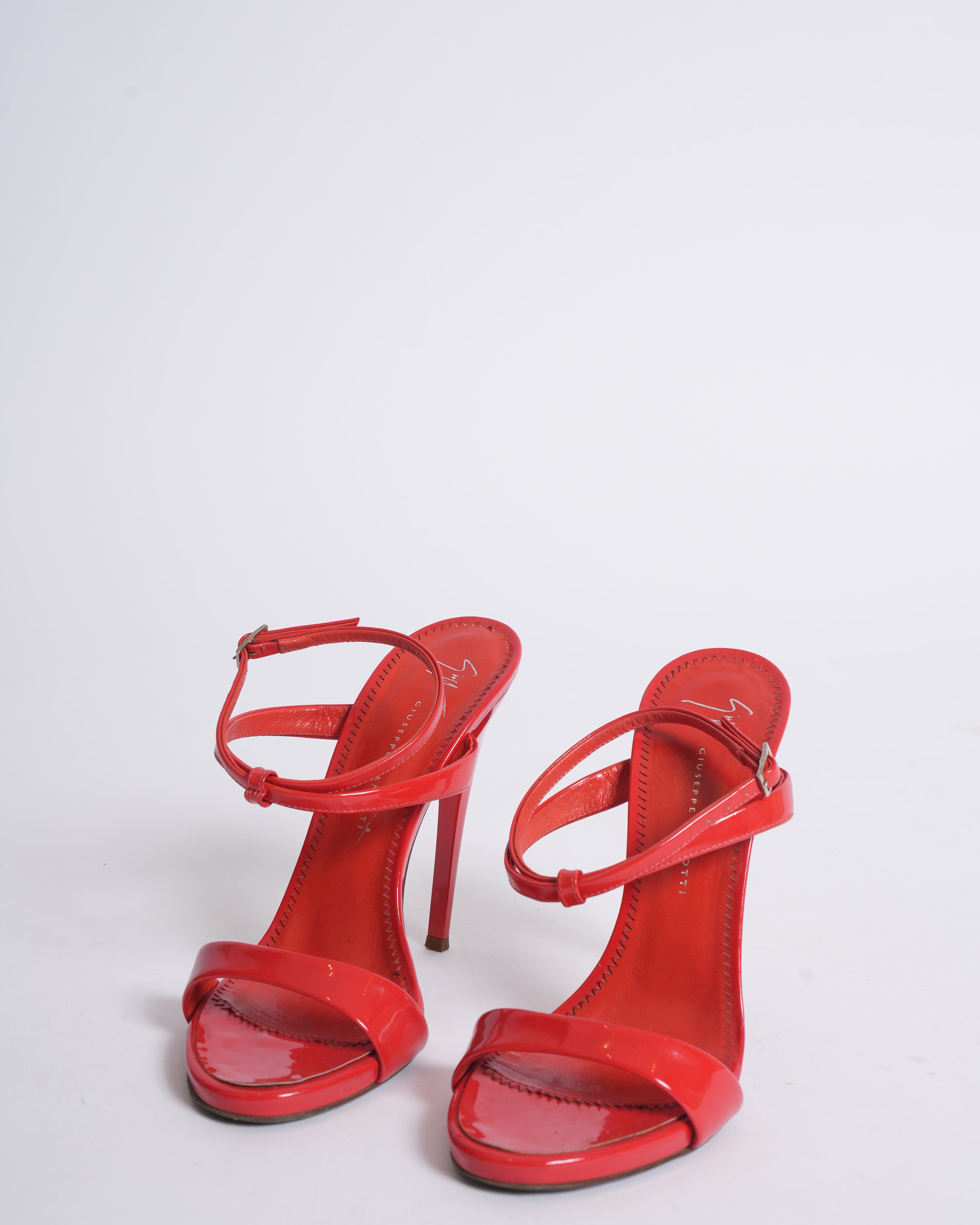 Guiseppe Zanotti Strappy Heels In Red