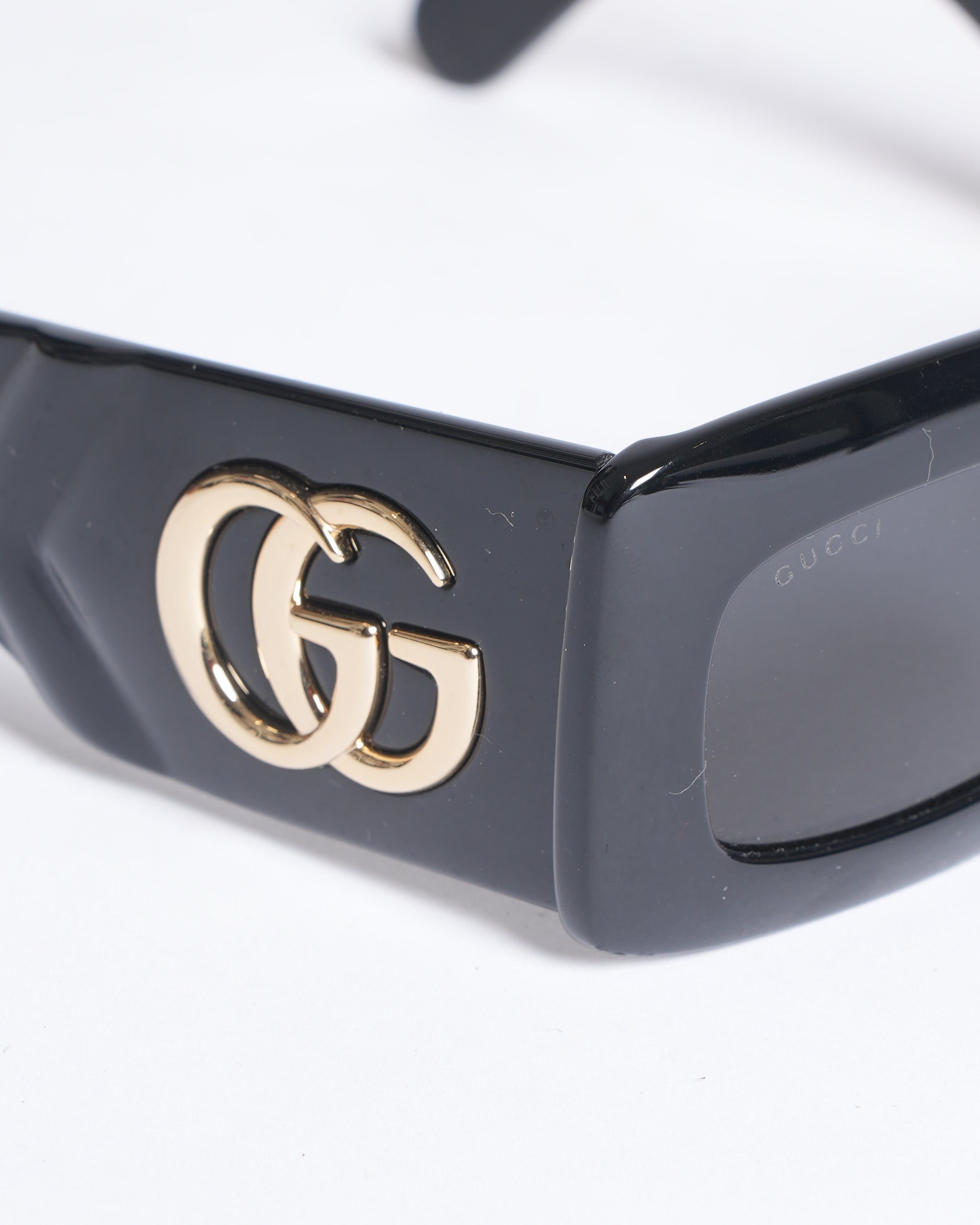 Gucci Rectangular Shades In Black