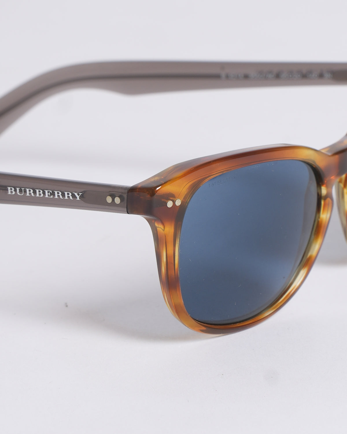 Burberry Light Brown Aviators
