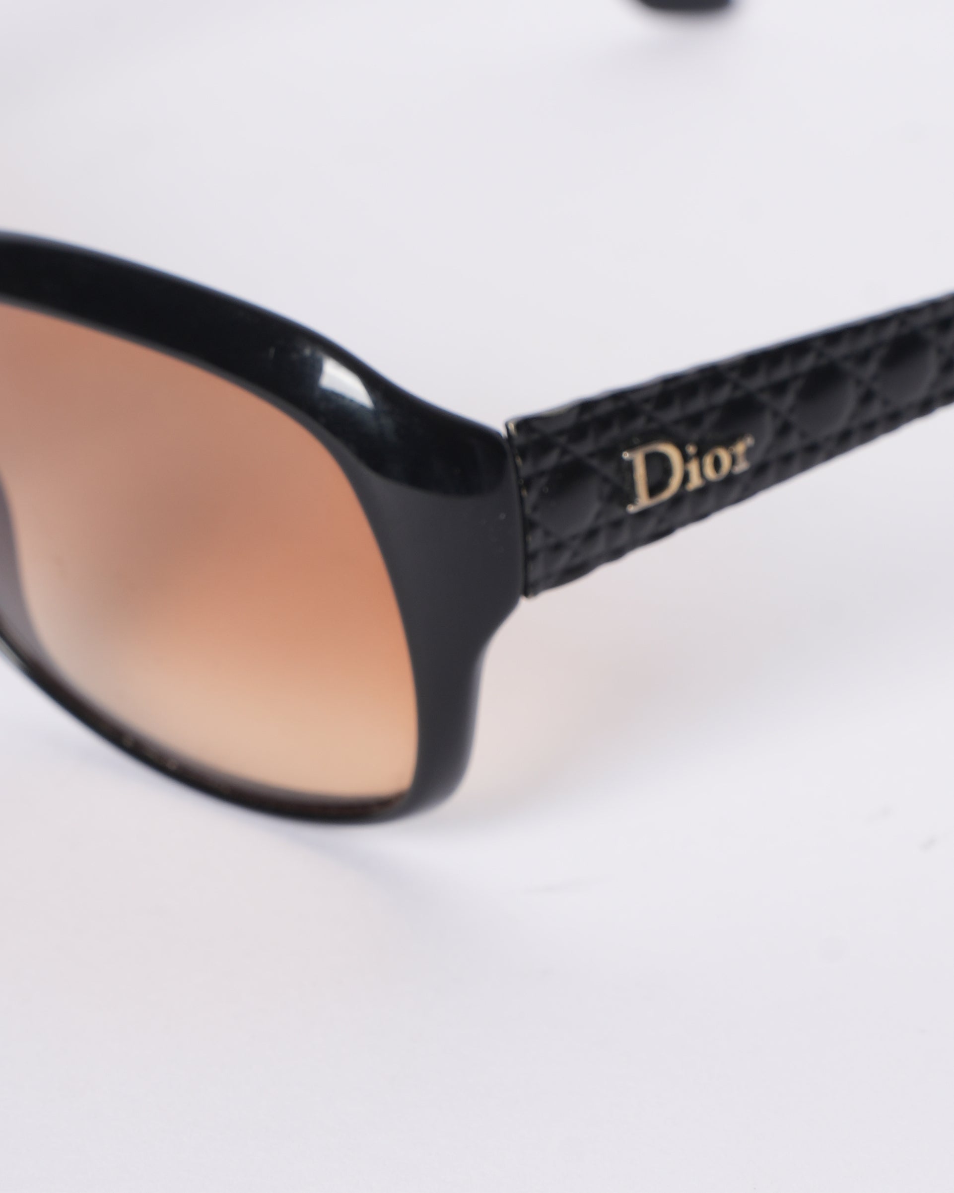 Dior Vintage Sunglasses In Oval