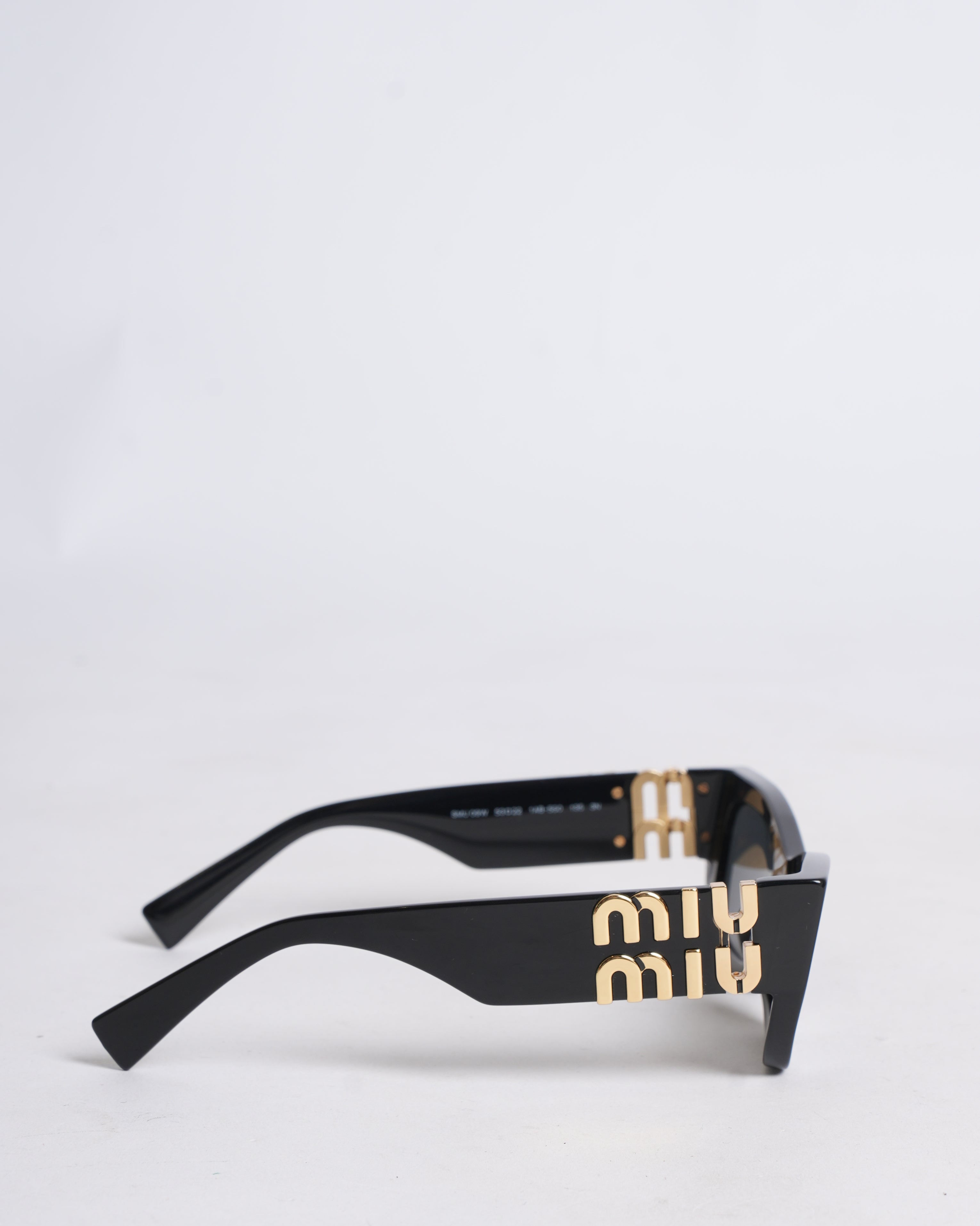 New Miu Miu Women's Rectangular Cat-eye Shades In Black