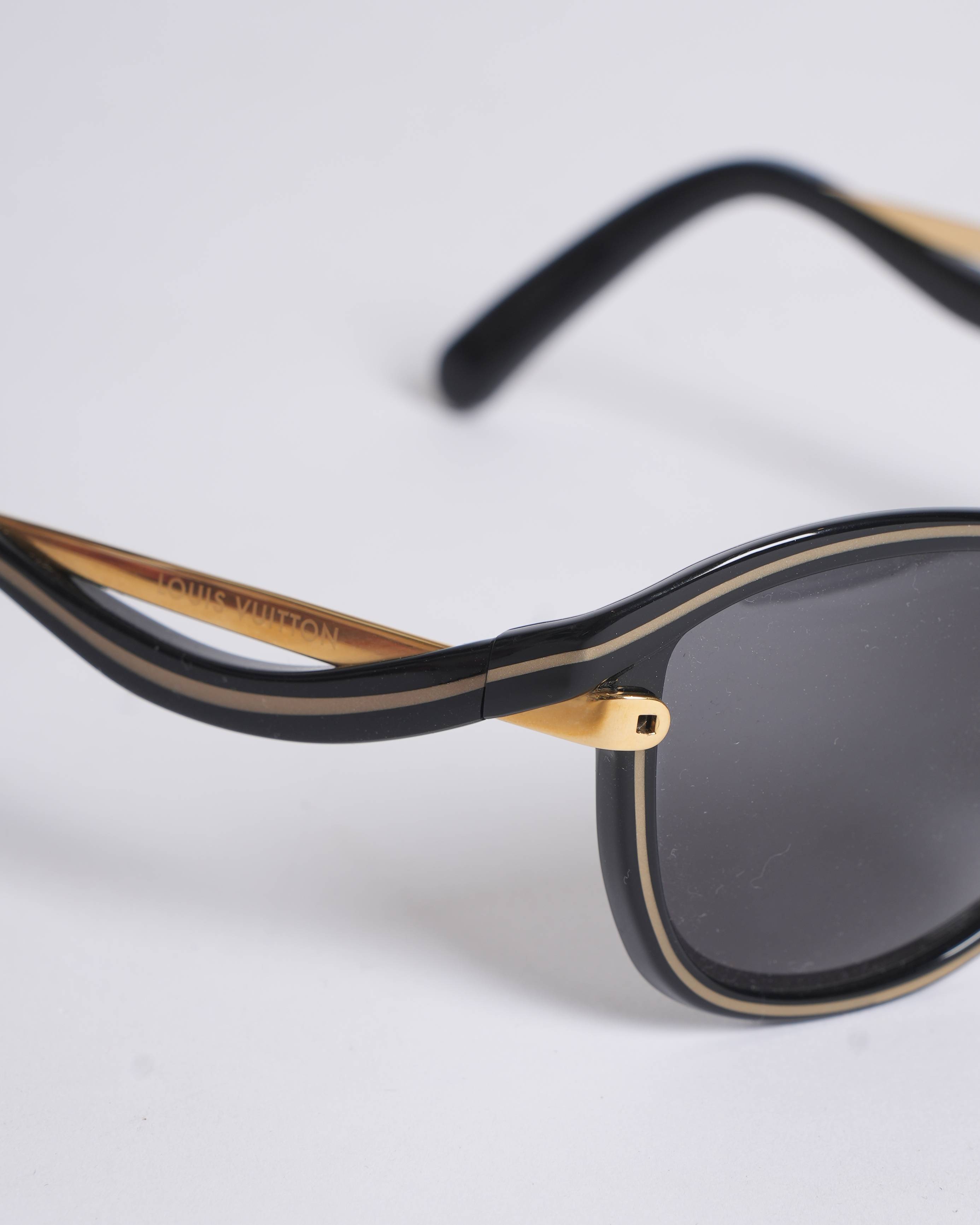 Louis Vuitton Sunglasses In Black