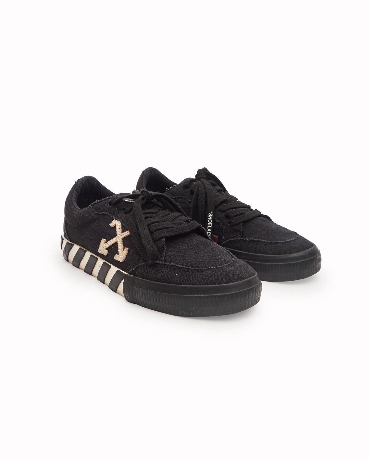 Off-White Black Low Vulcanized Canvas Sneakers