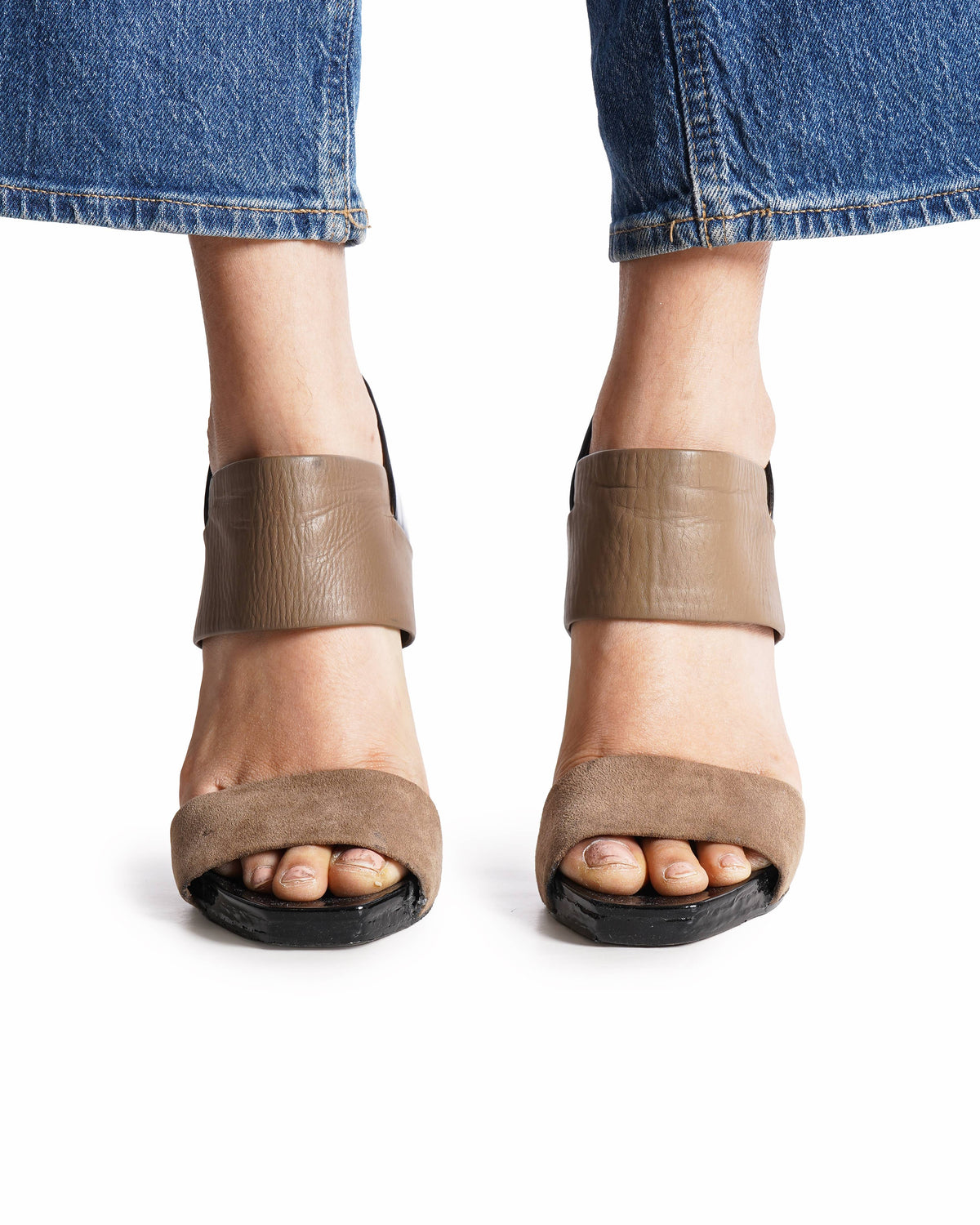 Gucci Suede & Patent Leather Heels In Black