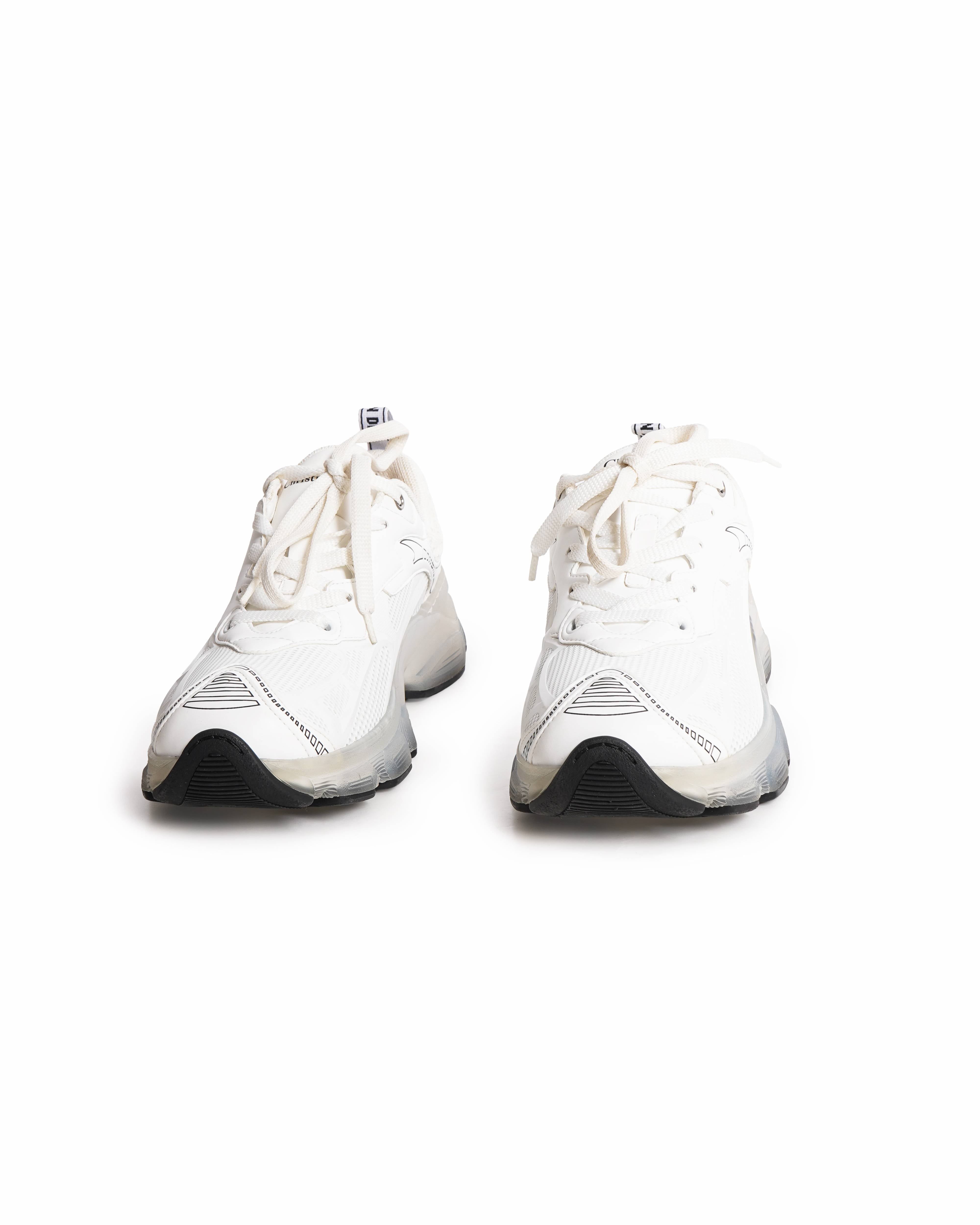 Christian Dior 
Zapatilla Dior Vibe Blanco Shoes In White