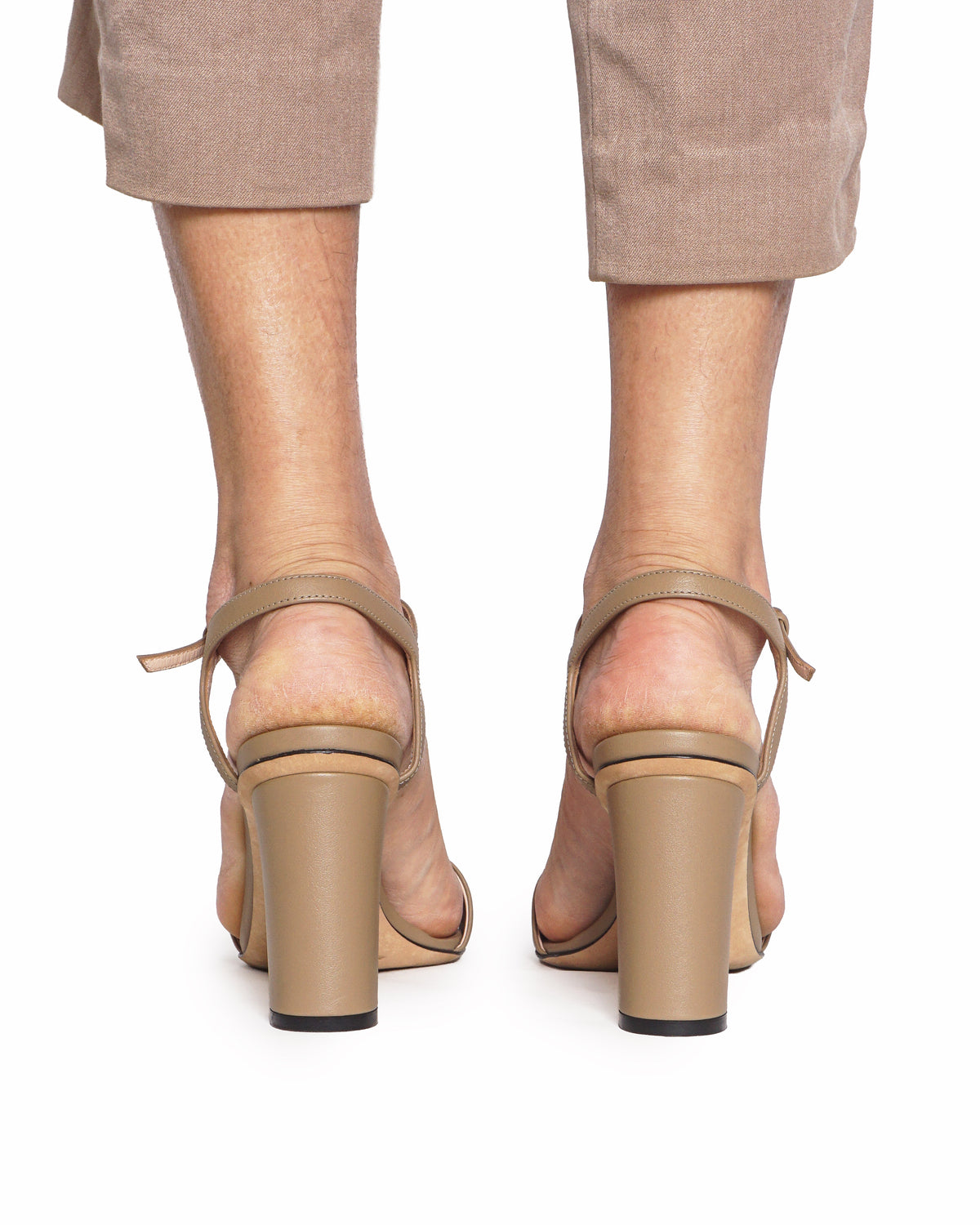 Gucci Beige Leather Horsebit Block-Heel Sandals