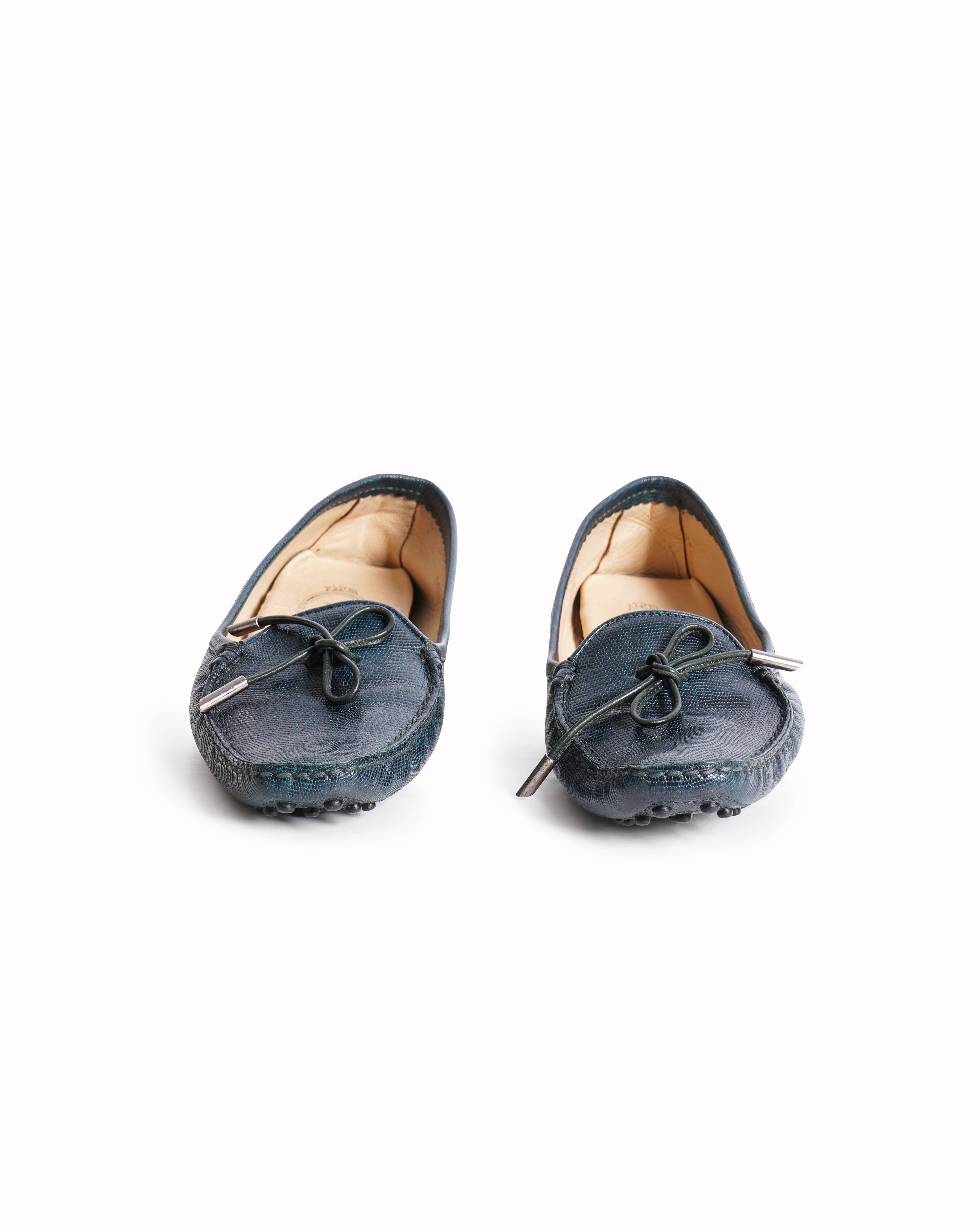 Tod's Women's Loafers In Teal Blue