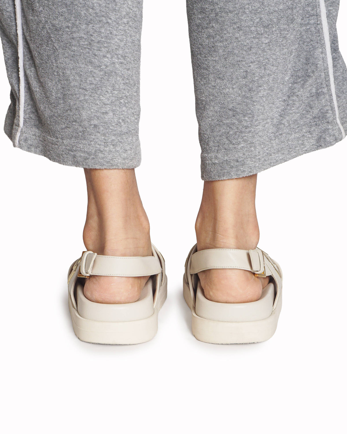 Gucci White Leather Gold Logo Flat Sandals
