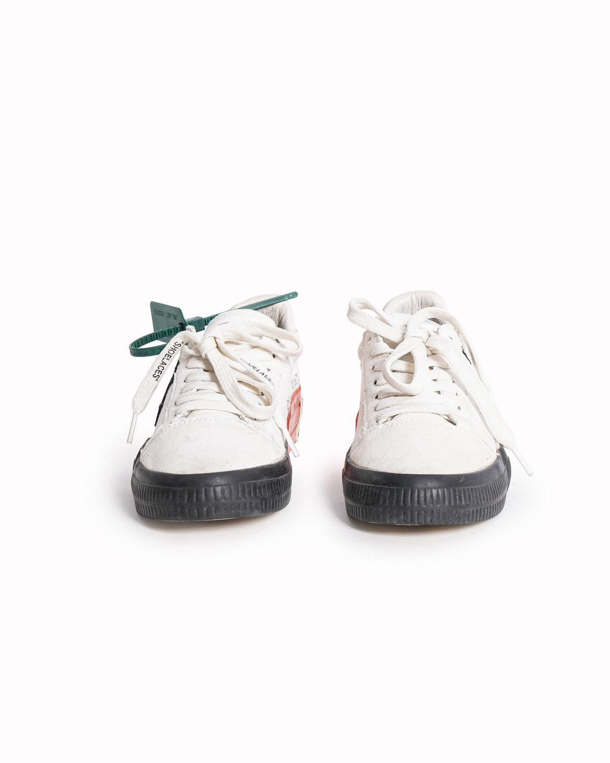 Off-White Low Vulcanized Canvas Sneakers