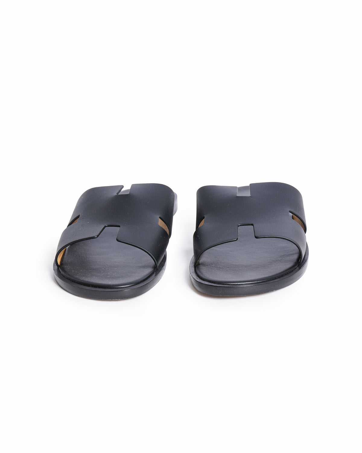 Hermès Izmir Sandal In Black