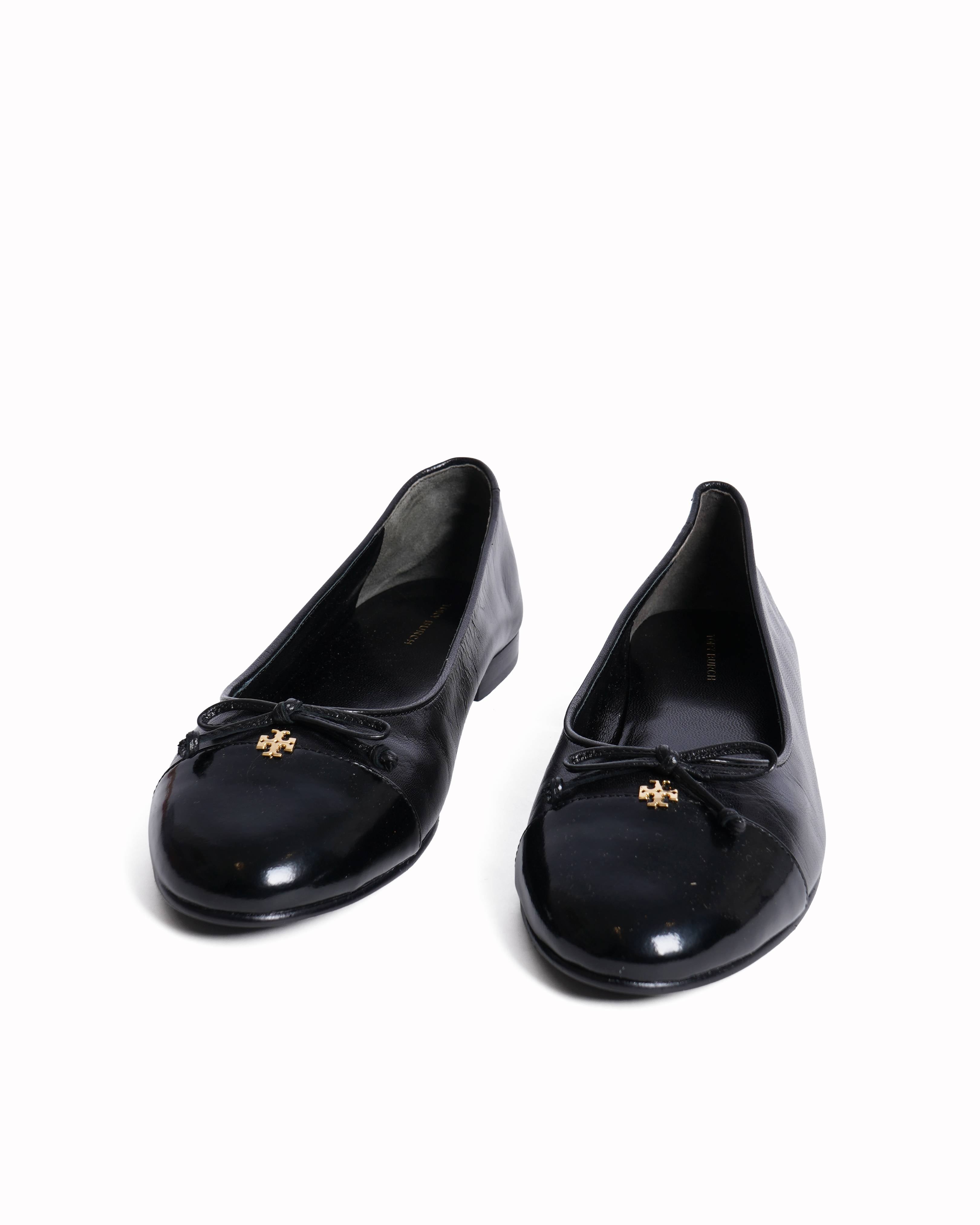 New Tory burch black ballet flats with bow