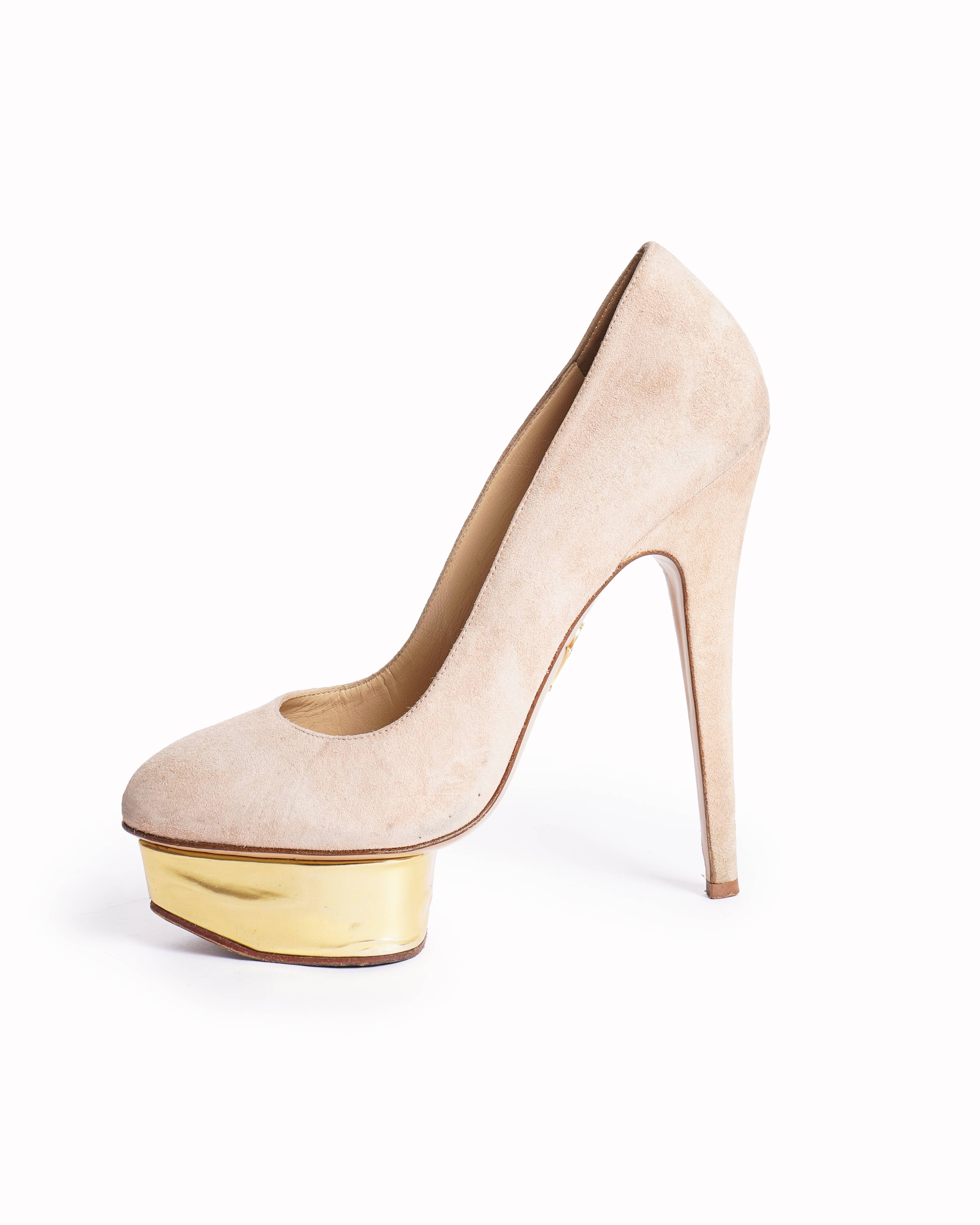 Charlotte Olympia Pumps In Mauve Pink