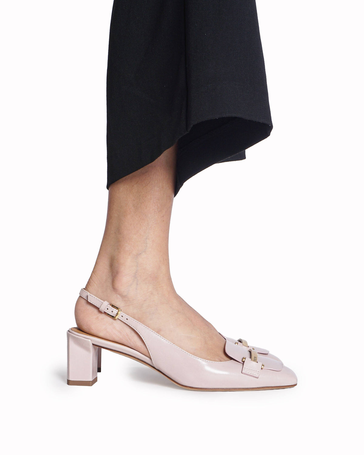 Tod's Blush Pink Leather Metal Bar Hardware Slingback Pumps