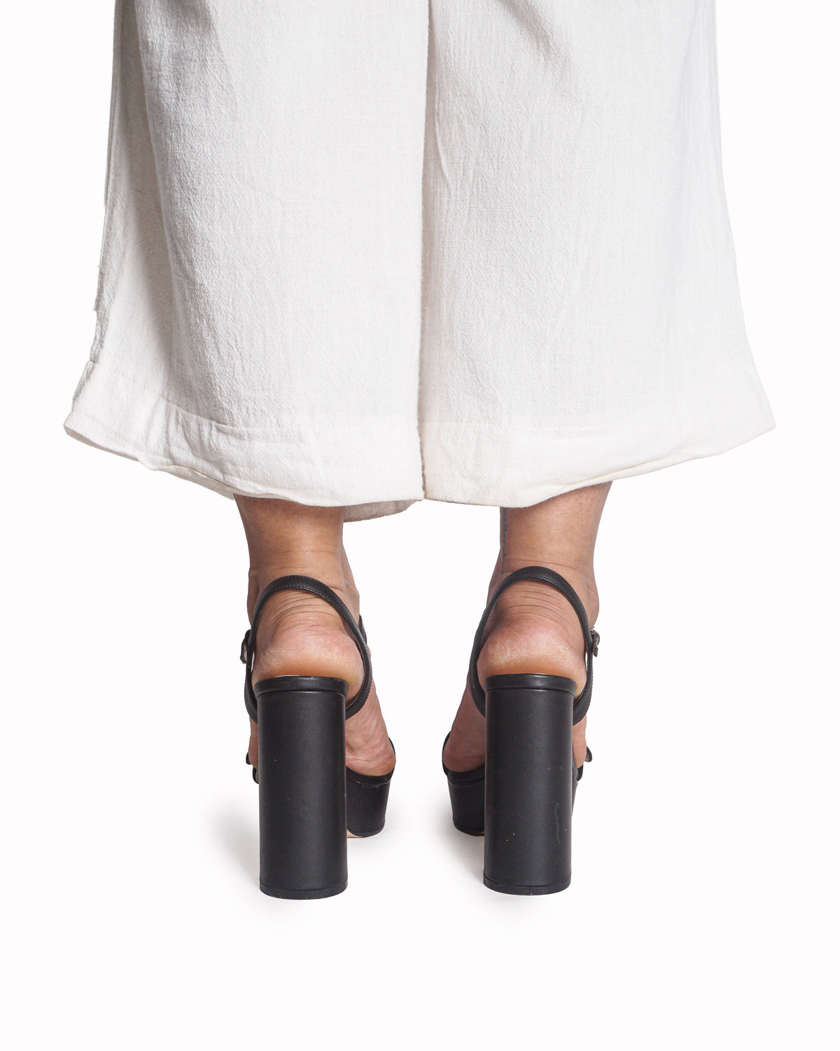 Gucci Black Leather Double G Platform Slingback Sandals