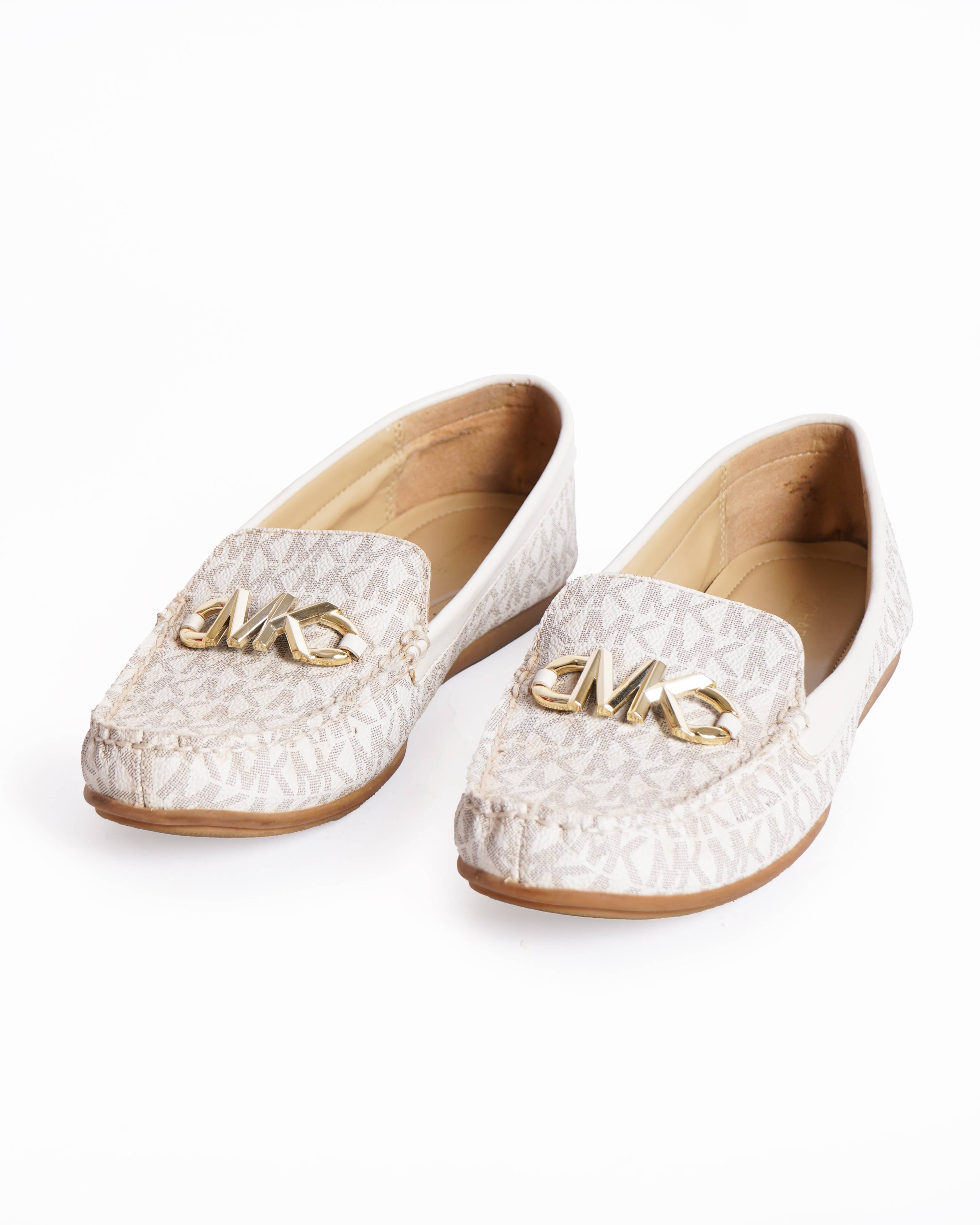 Michael kors vanilla reed signature logo loafers