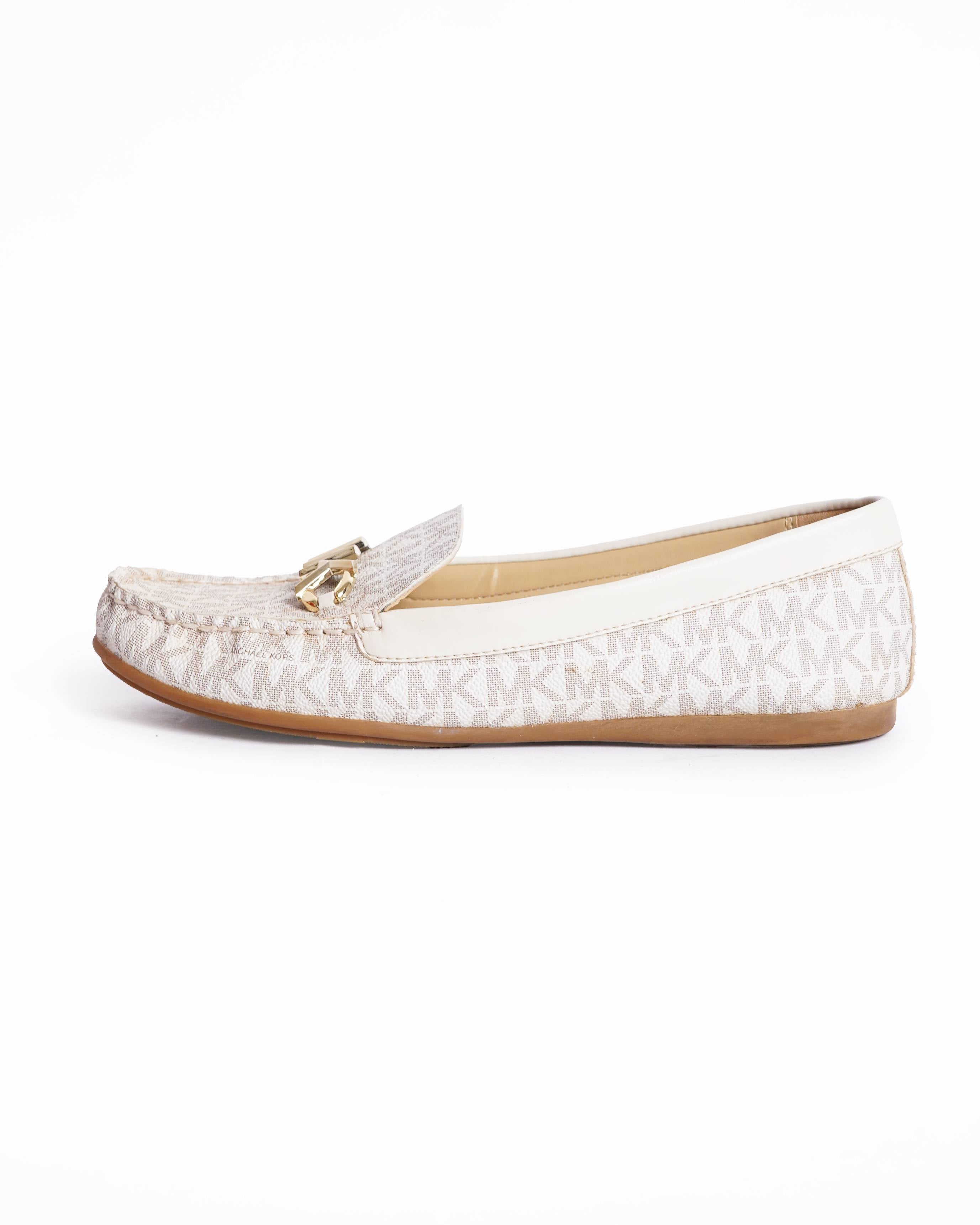 Michael kors vanilla reed signature logo loafers