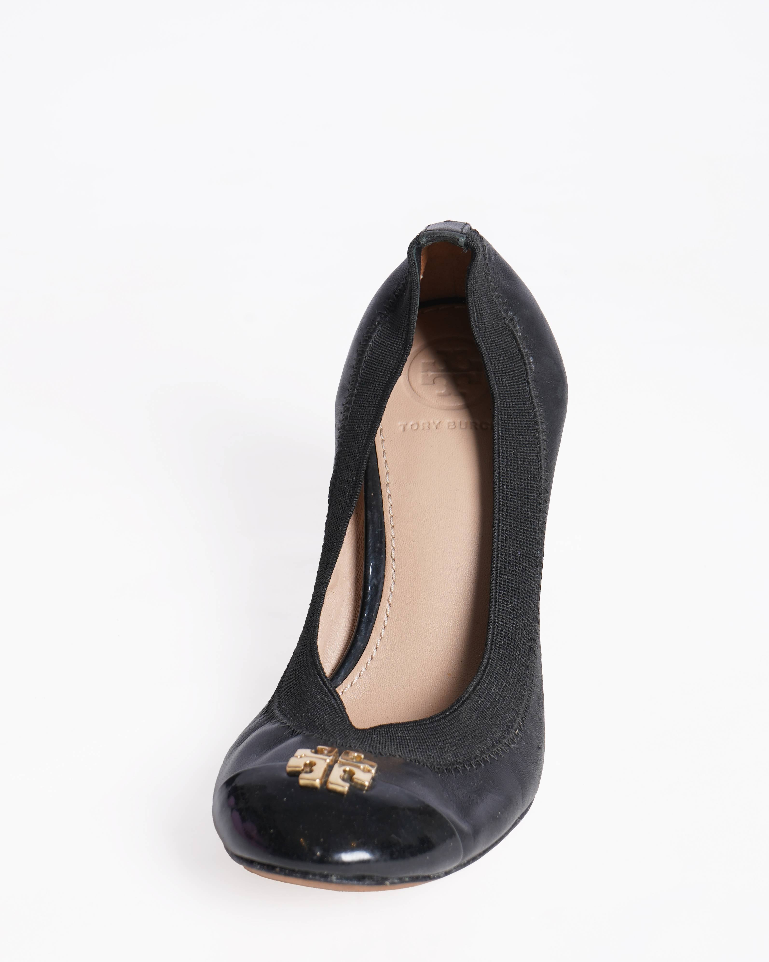 Tory Burch Black Leather Cap Toe Jolie Block Heel Pumps