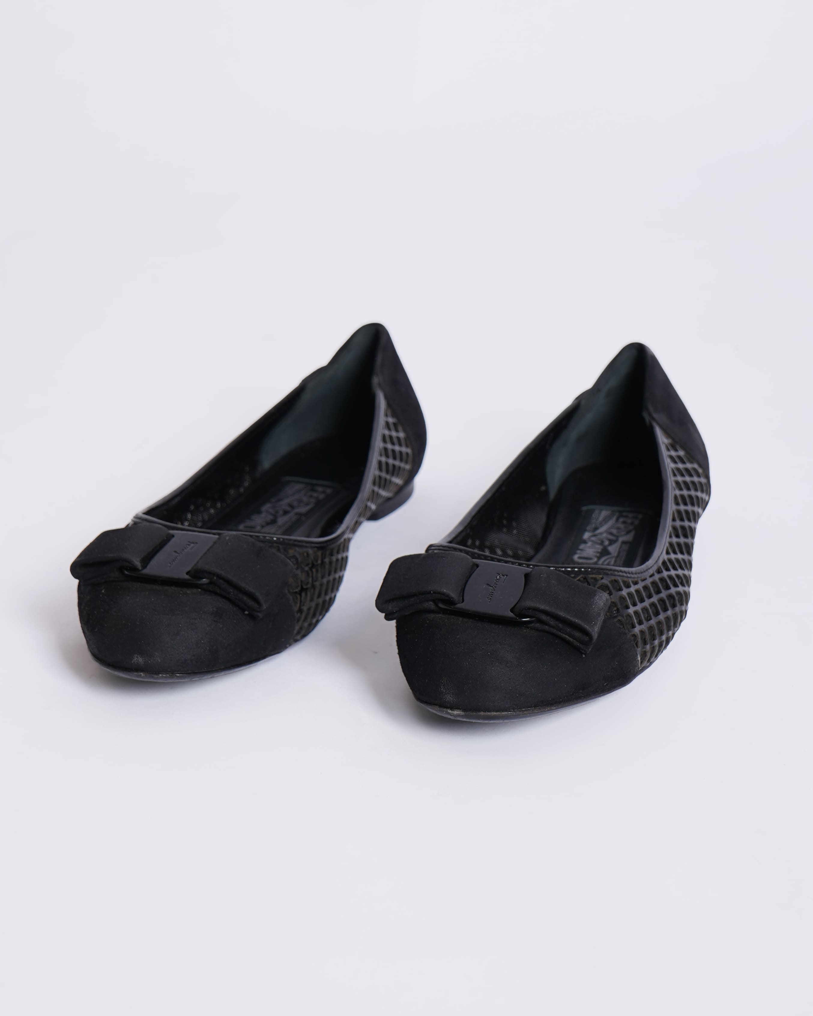 Salvatore Ferragamo Vara Black Leather Ballet Flats