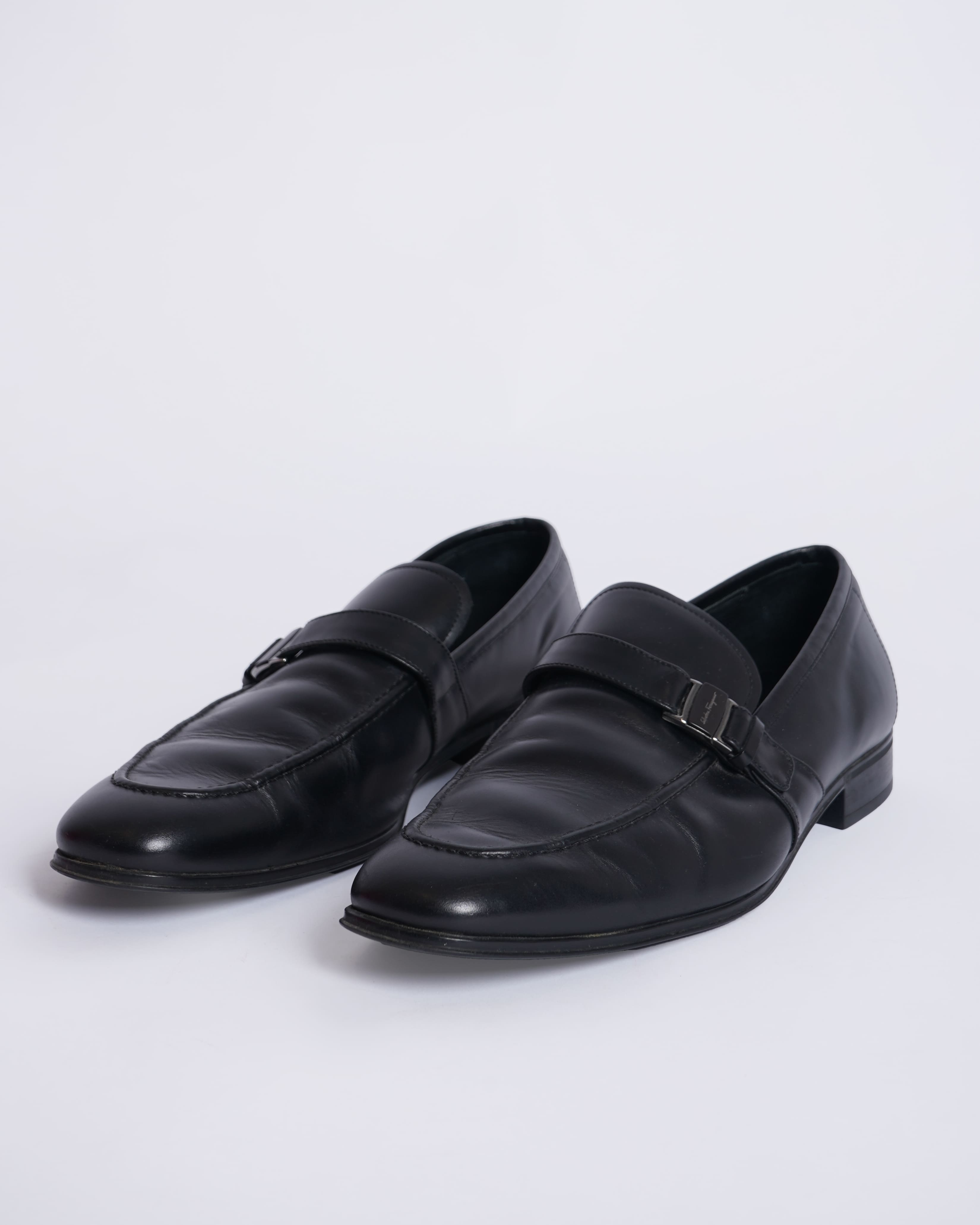 Salvatore Ferragamo Men’s Loafers in classic black leather