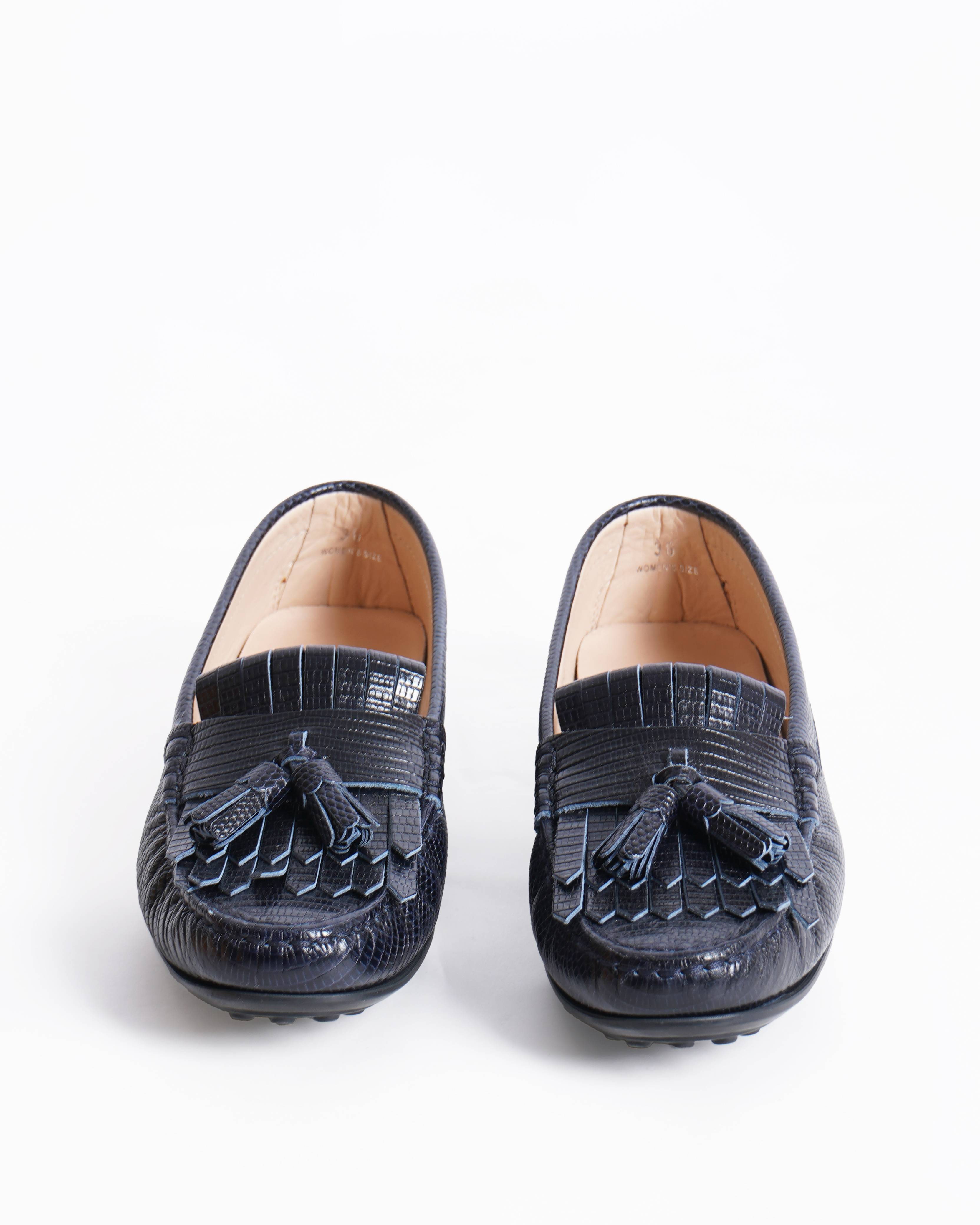 New Tod's women's fringe gommino loafers