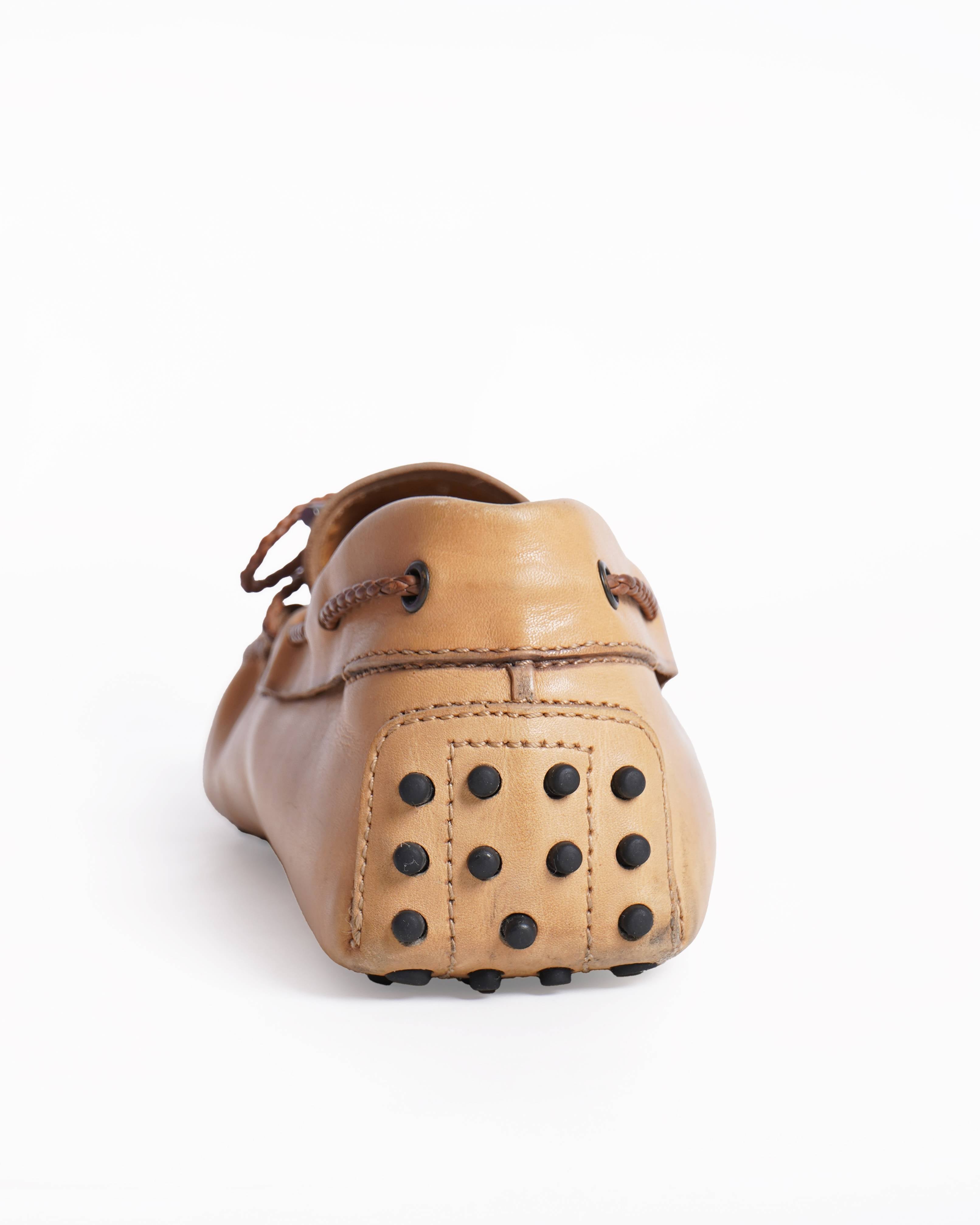 Tod's Tan lace-up Loafers