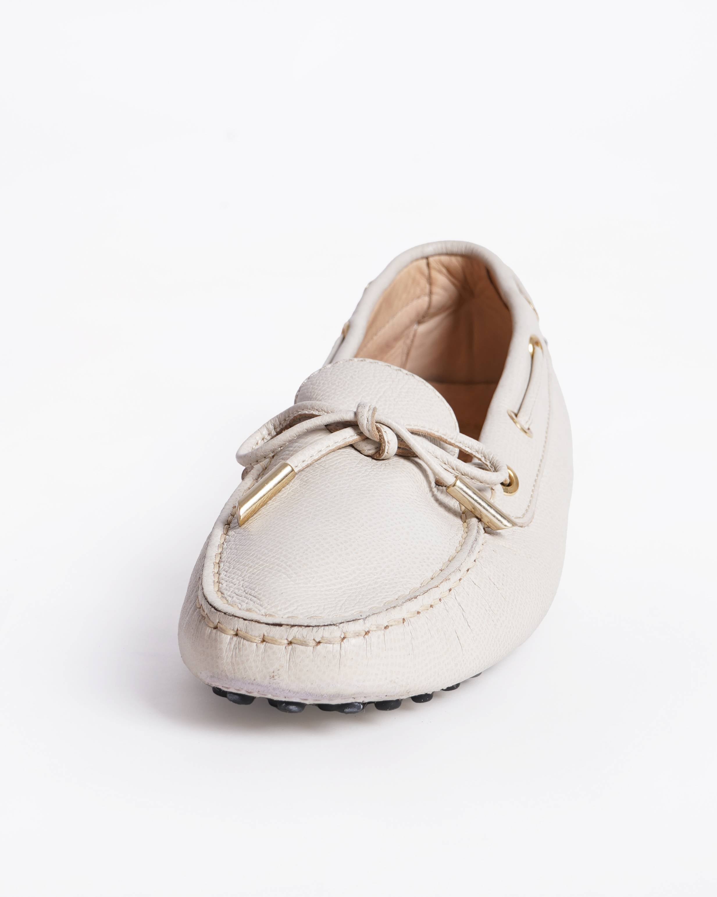 Tod's Off-White Gommino Driving Loafers