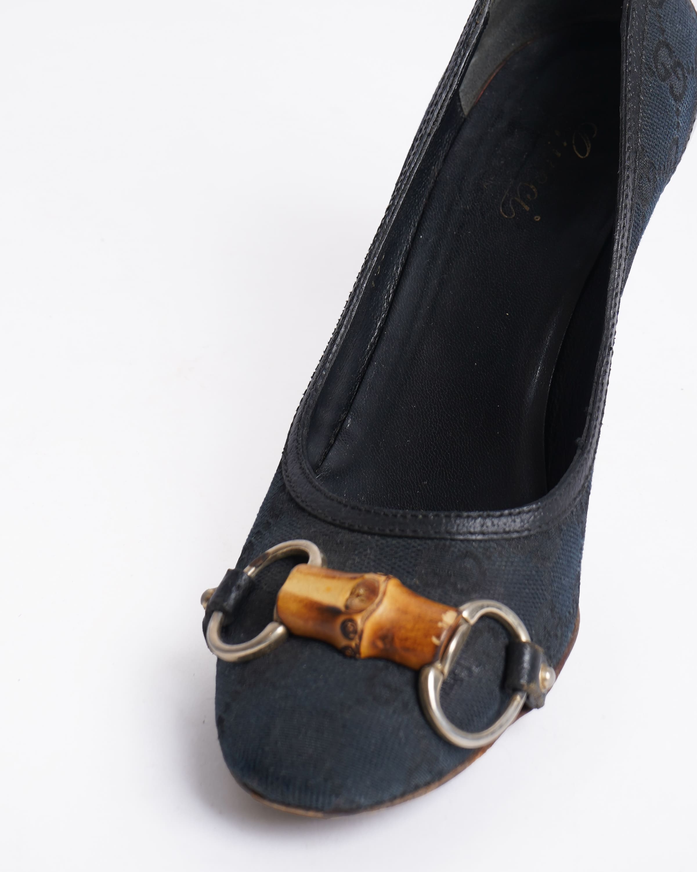 Gucci Bamboo Detail Monogram Pumps In Black
