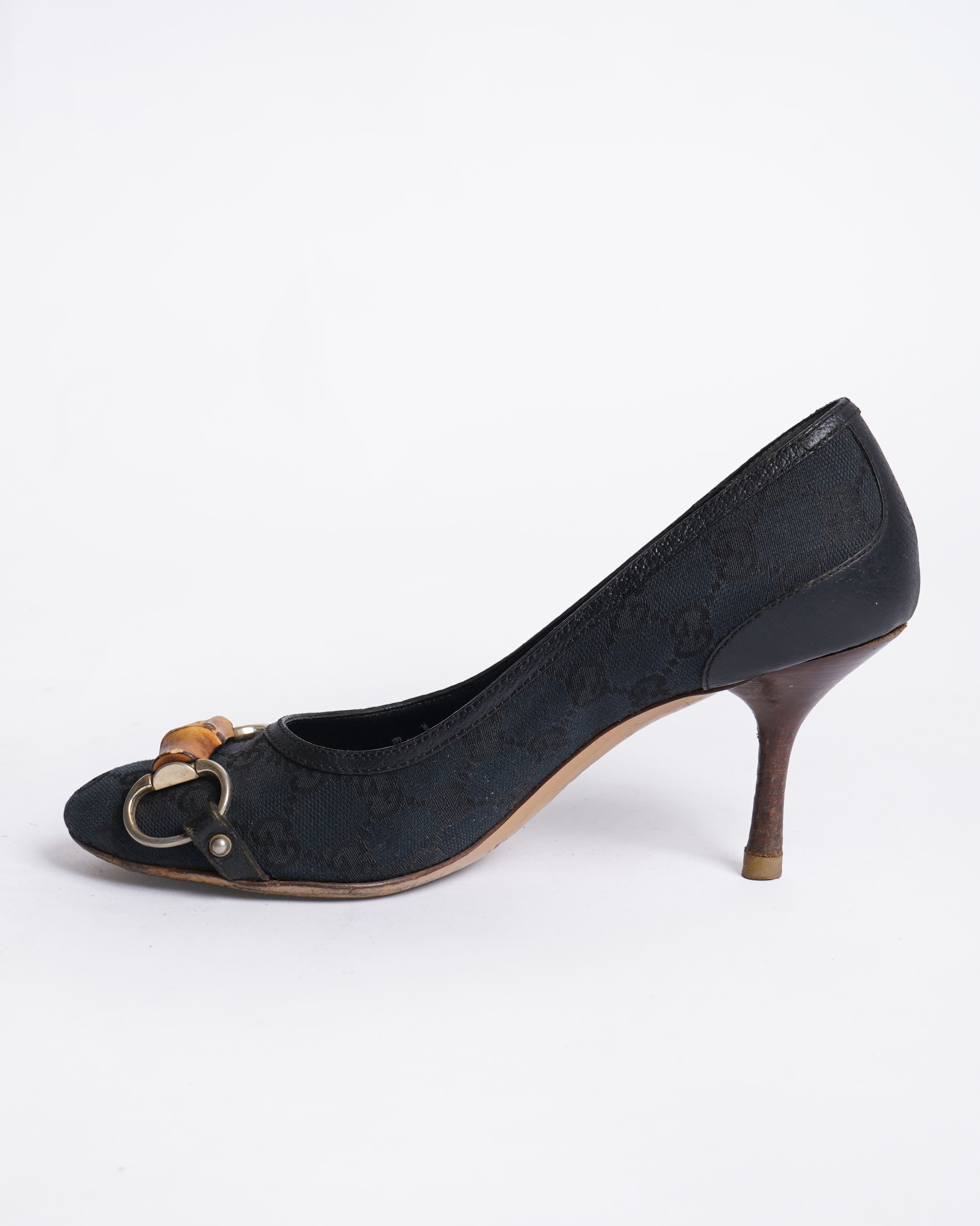 Gucci Bamboo Detail Monogram Pumps In Black