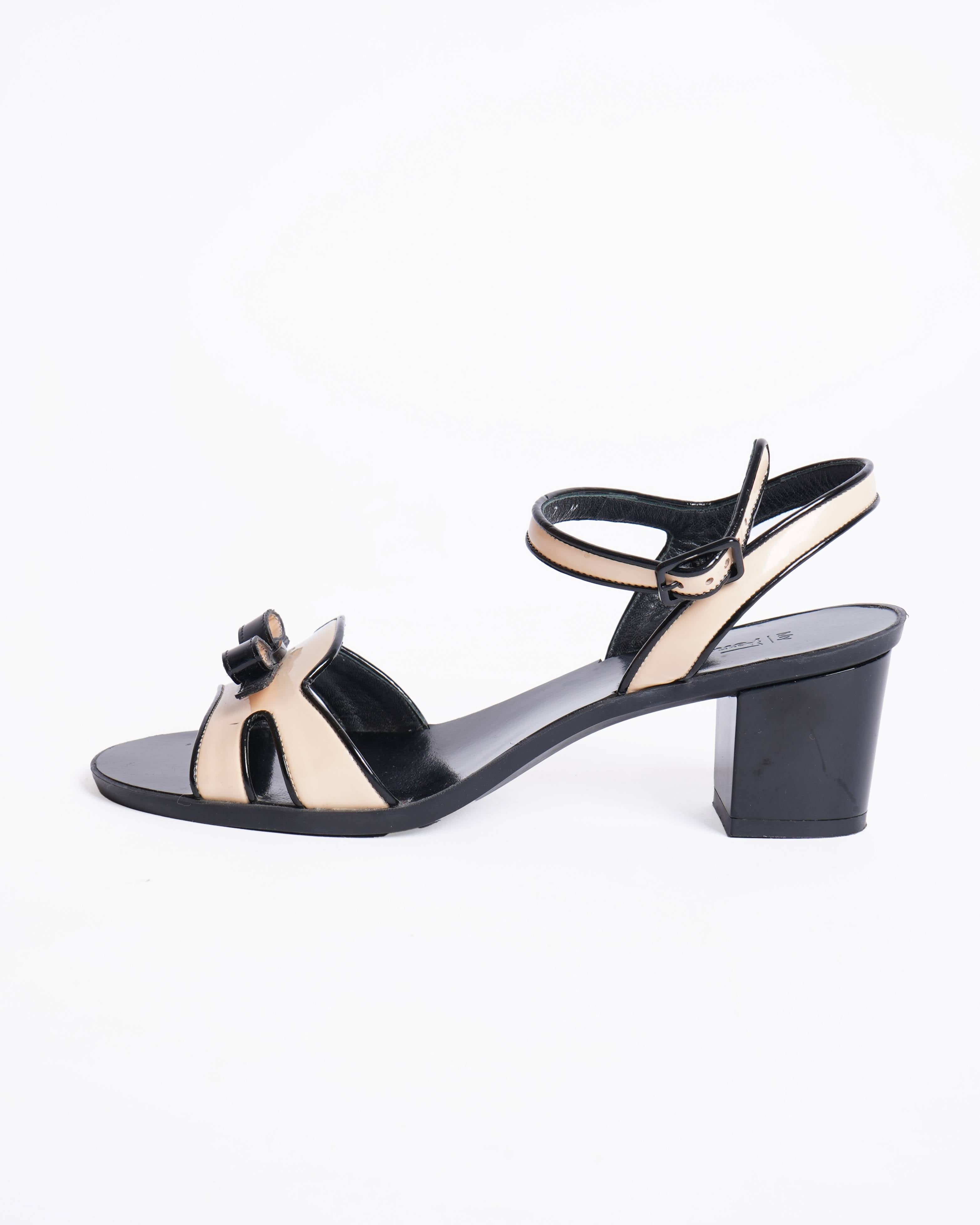 Salvatore Ferragamo Heels in black and light beige