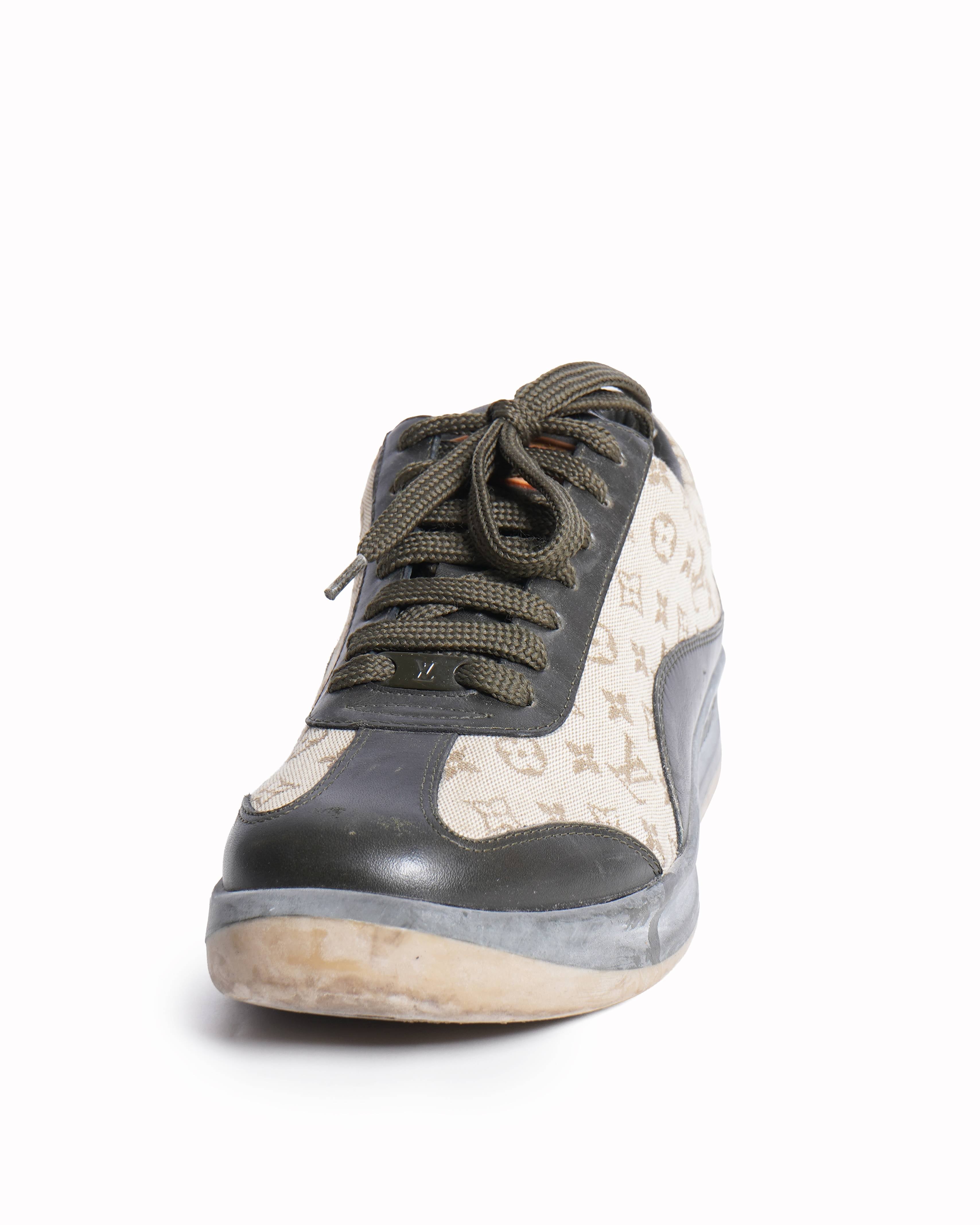 Louis Vuitton Monogram Mini Lin Pattern Leather Sneakers