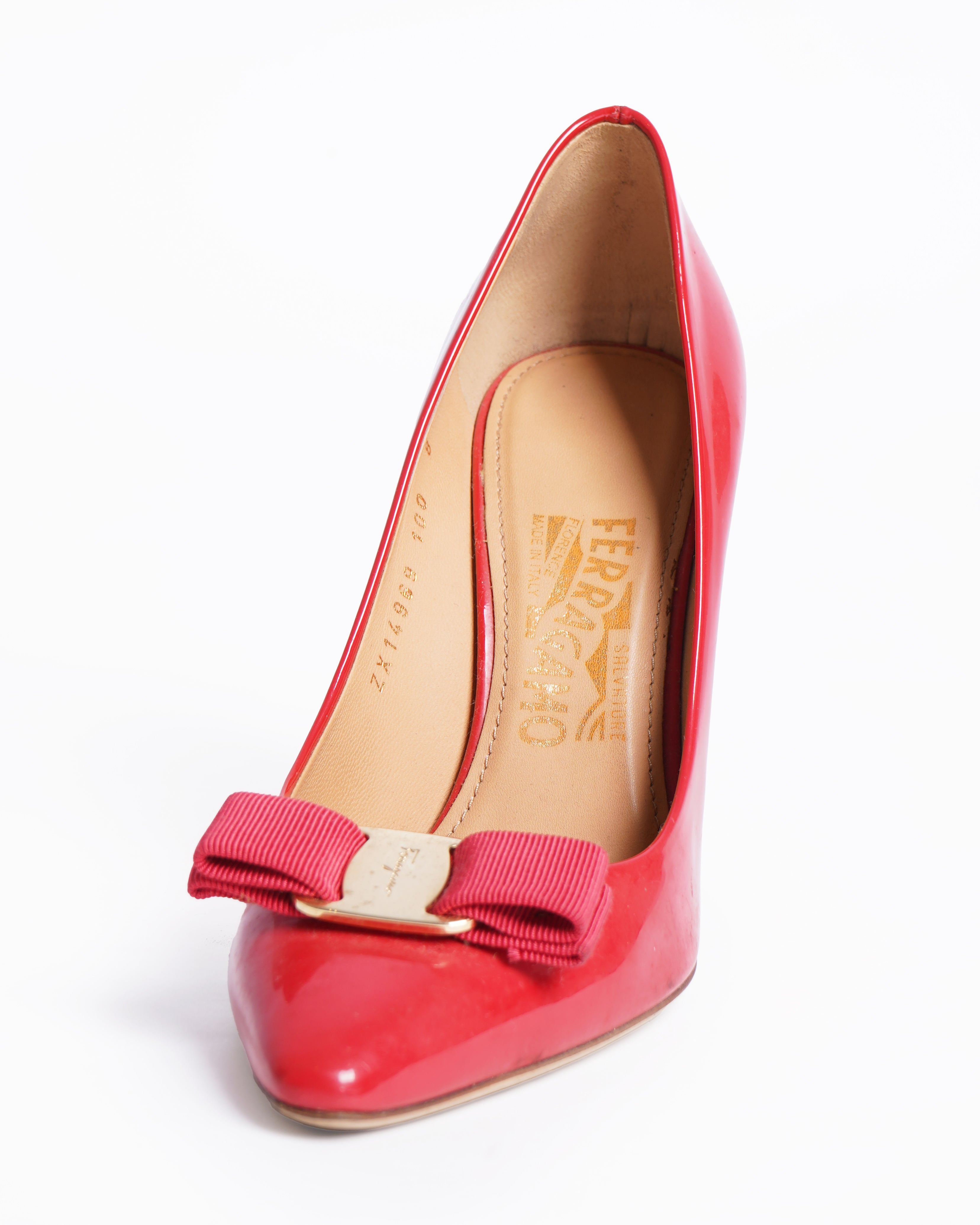 Salvatore ferragamo red patent vara bow heels
