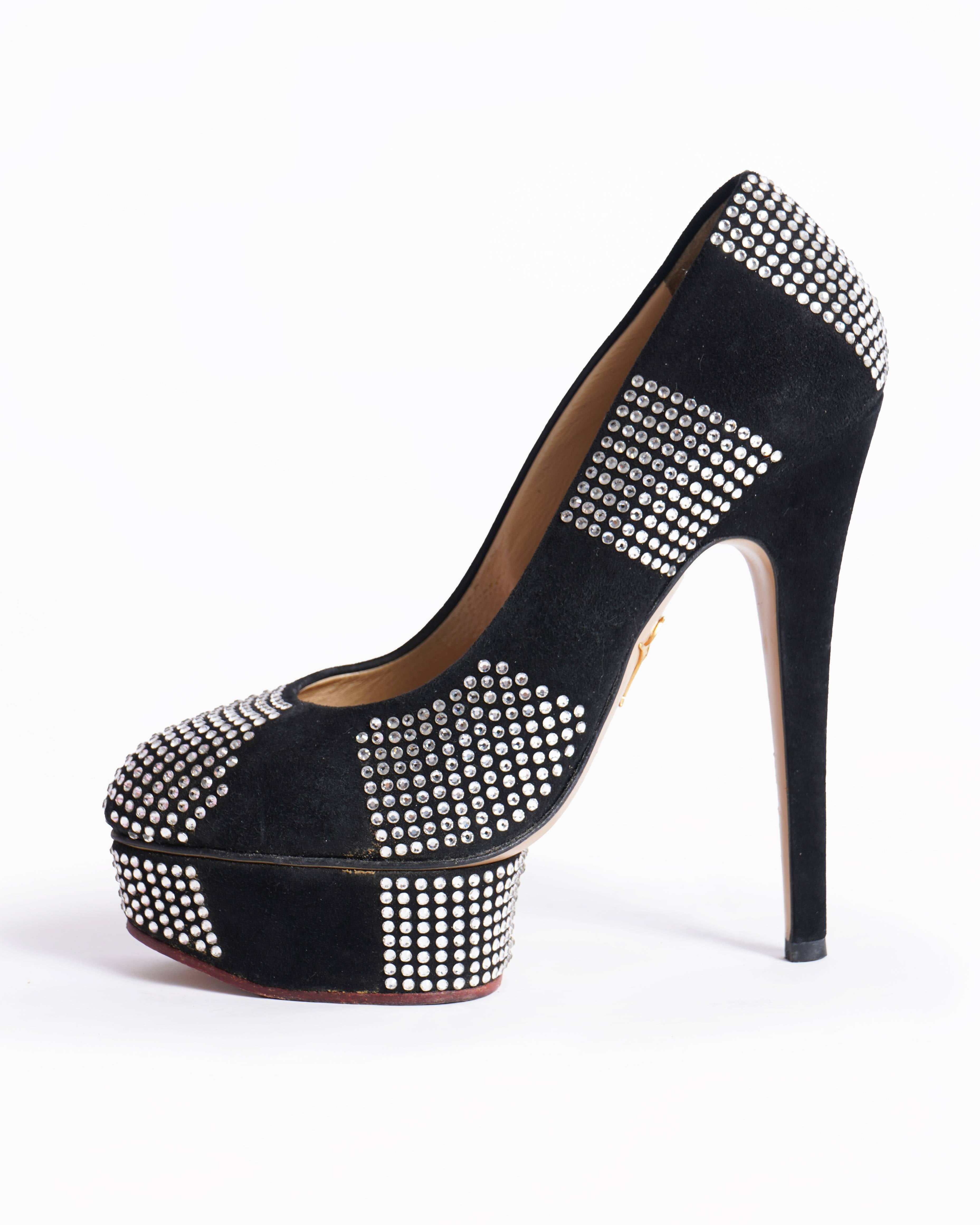 Charlotte Olympia Pumps In Suede Black