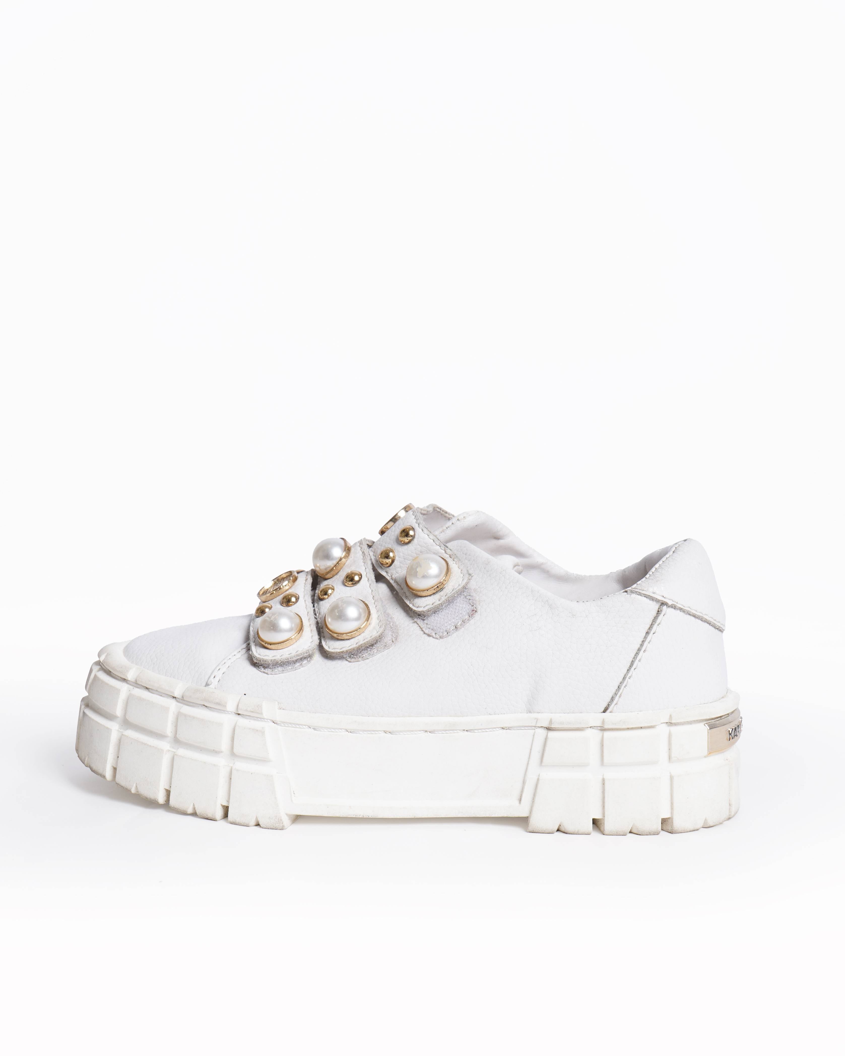 Karl Lagerfeld 
White Leather Platform Cavan Sneakers With Pearl