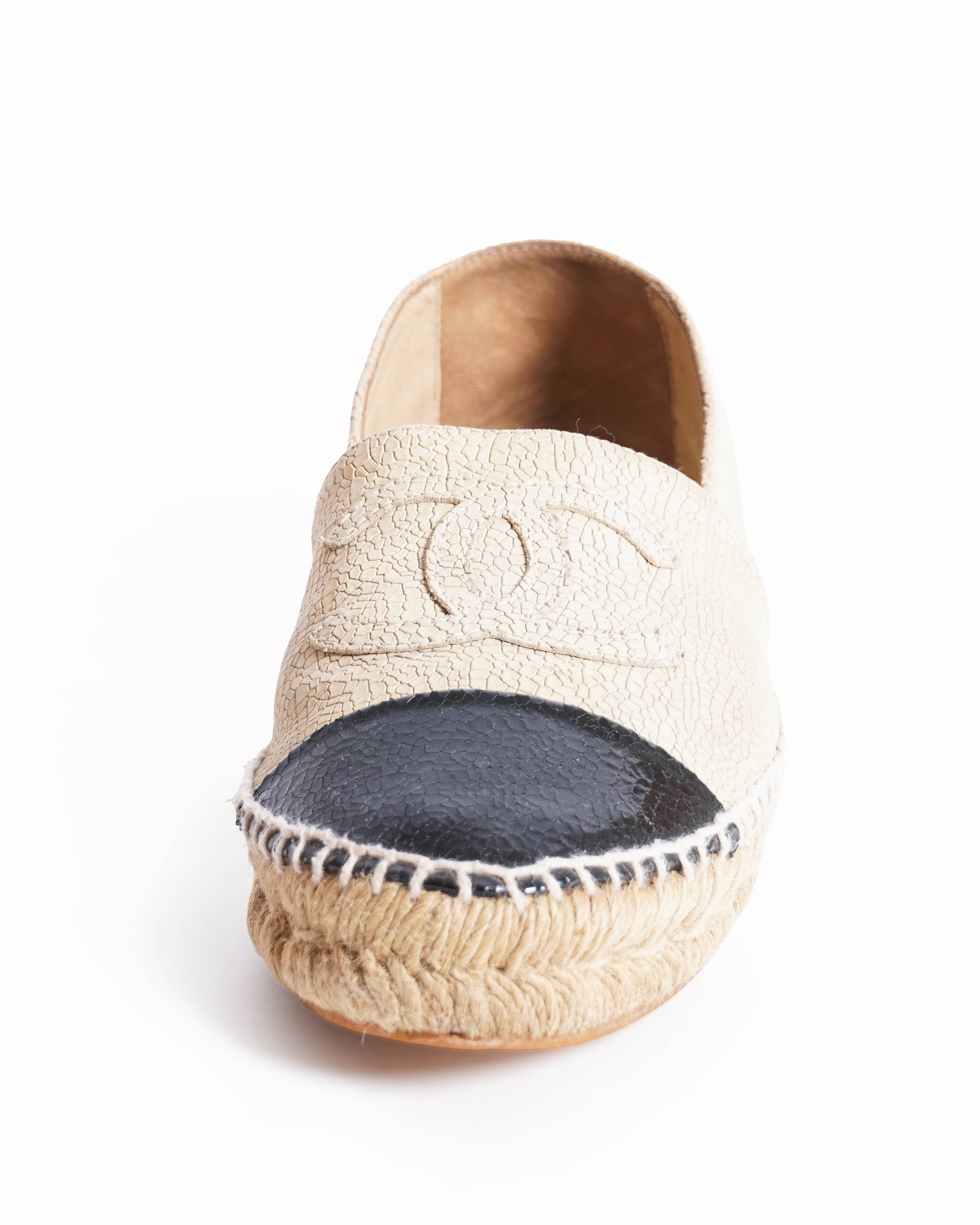 Chanel beige and black crackle leather espadrilles