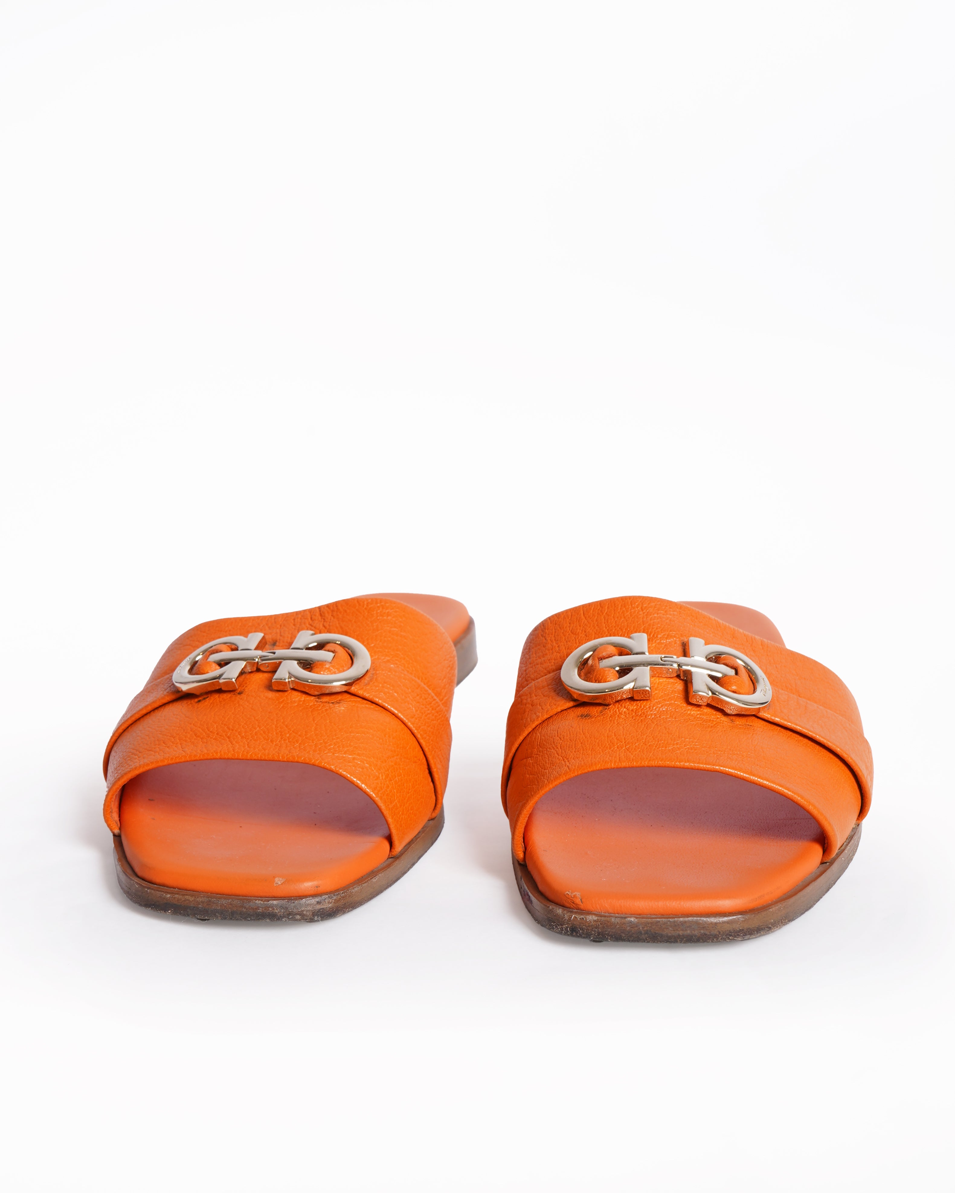 Salvatore Ferragamo Oria 10 Vulcano Orange Leather Slide Sandals