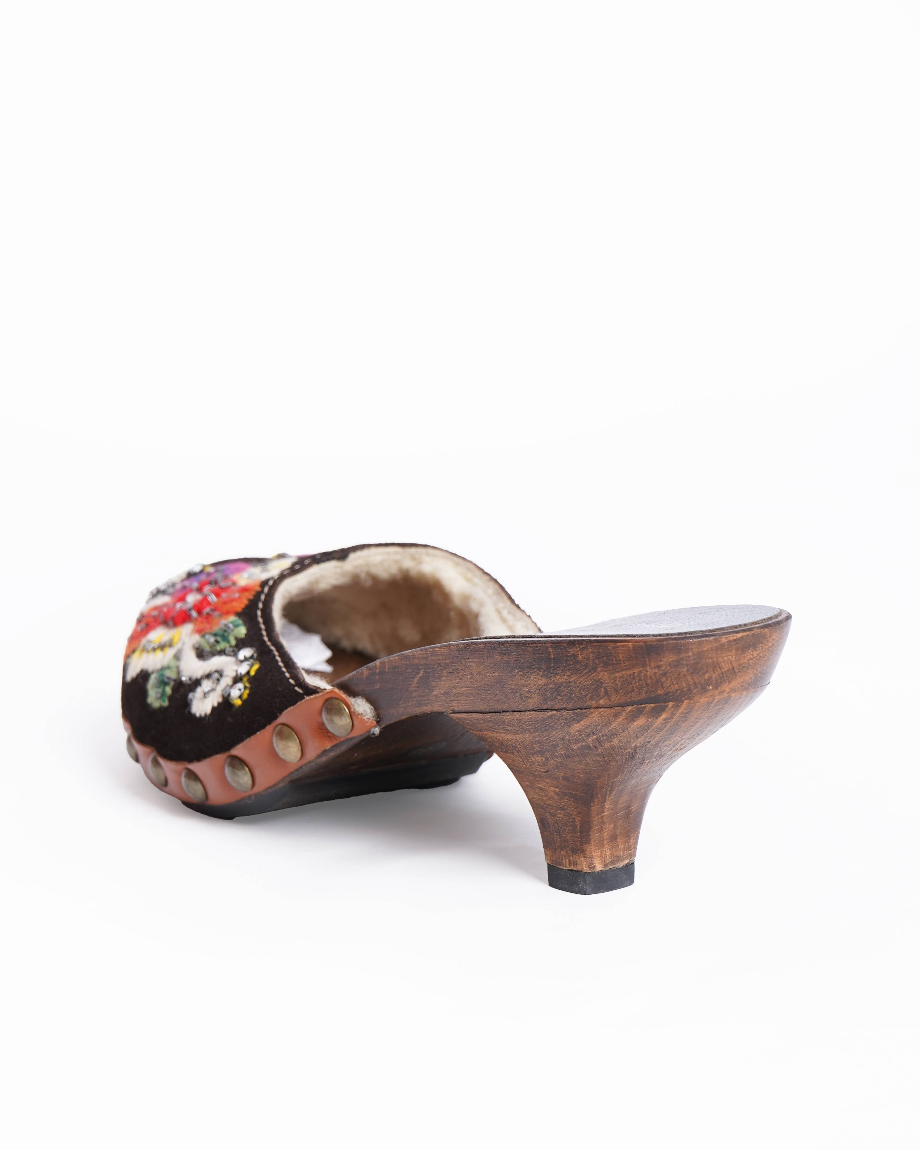 Miu miu embroidered wooden kitten heel clogs