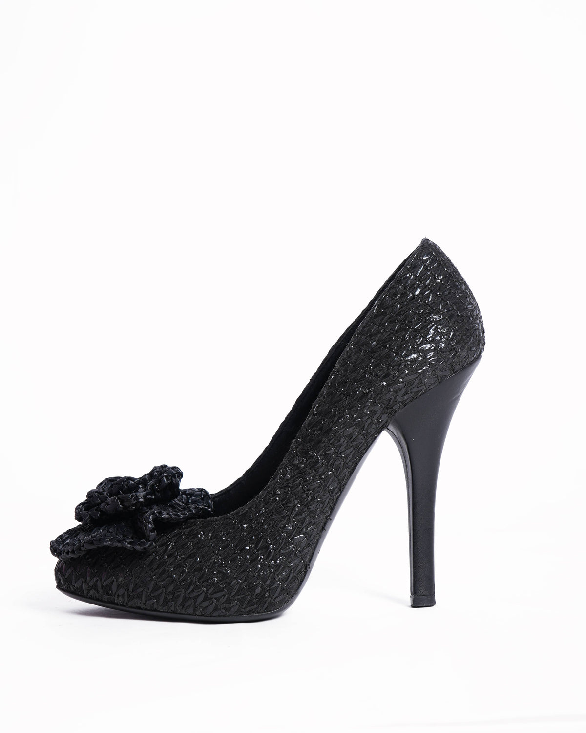 Dolce and gabbana black raffia rosette pumps
